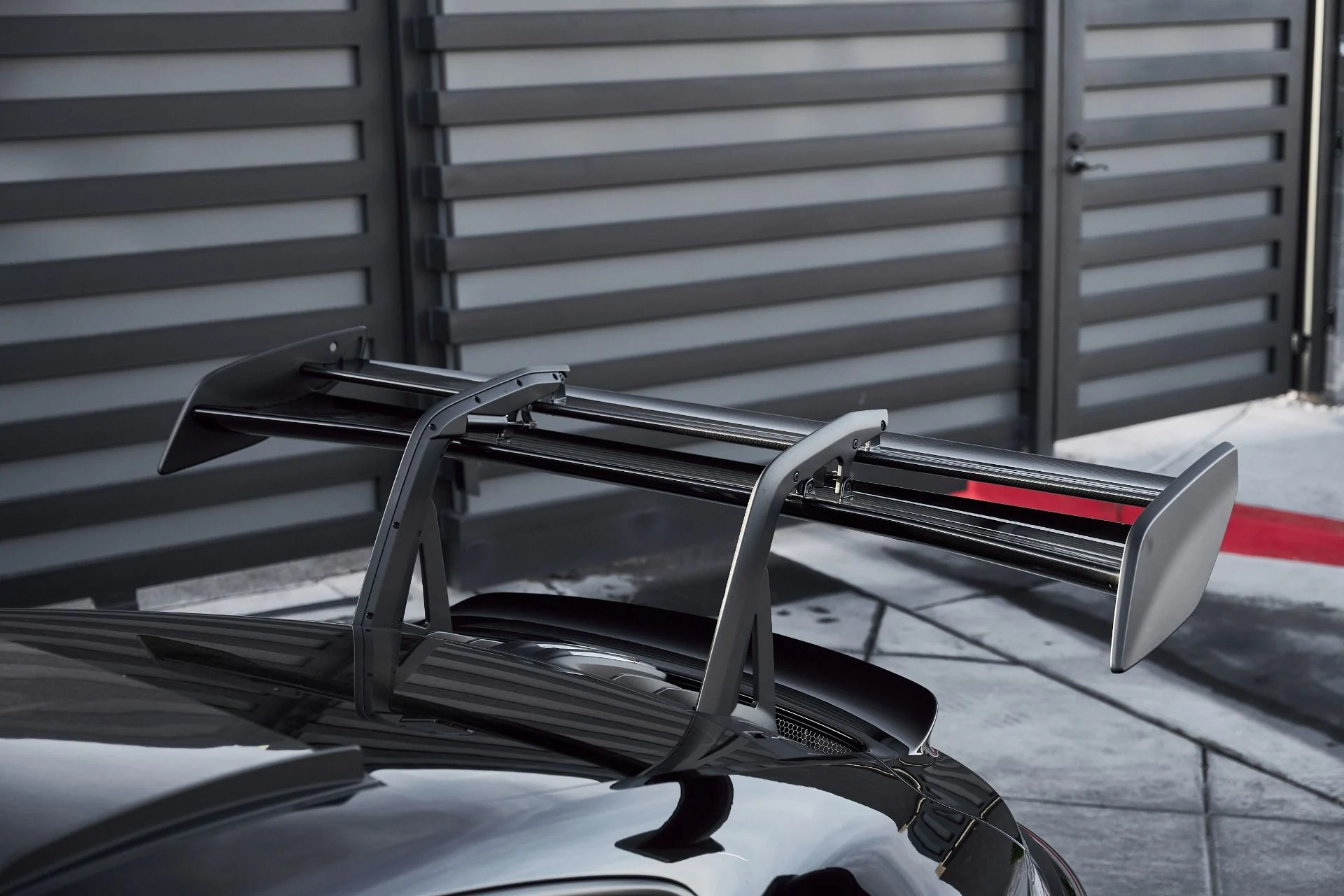 mph011_125195173_Used_2024_Porsche_911_GT_3_RS_1766112714_71066c3cd5