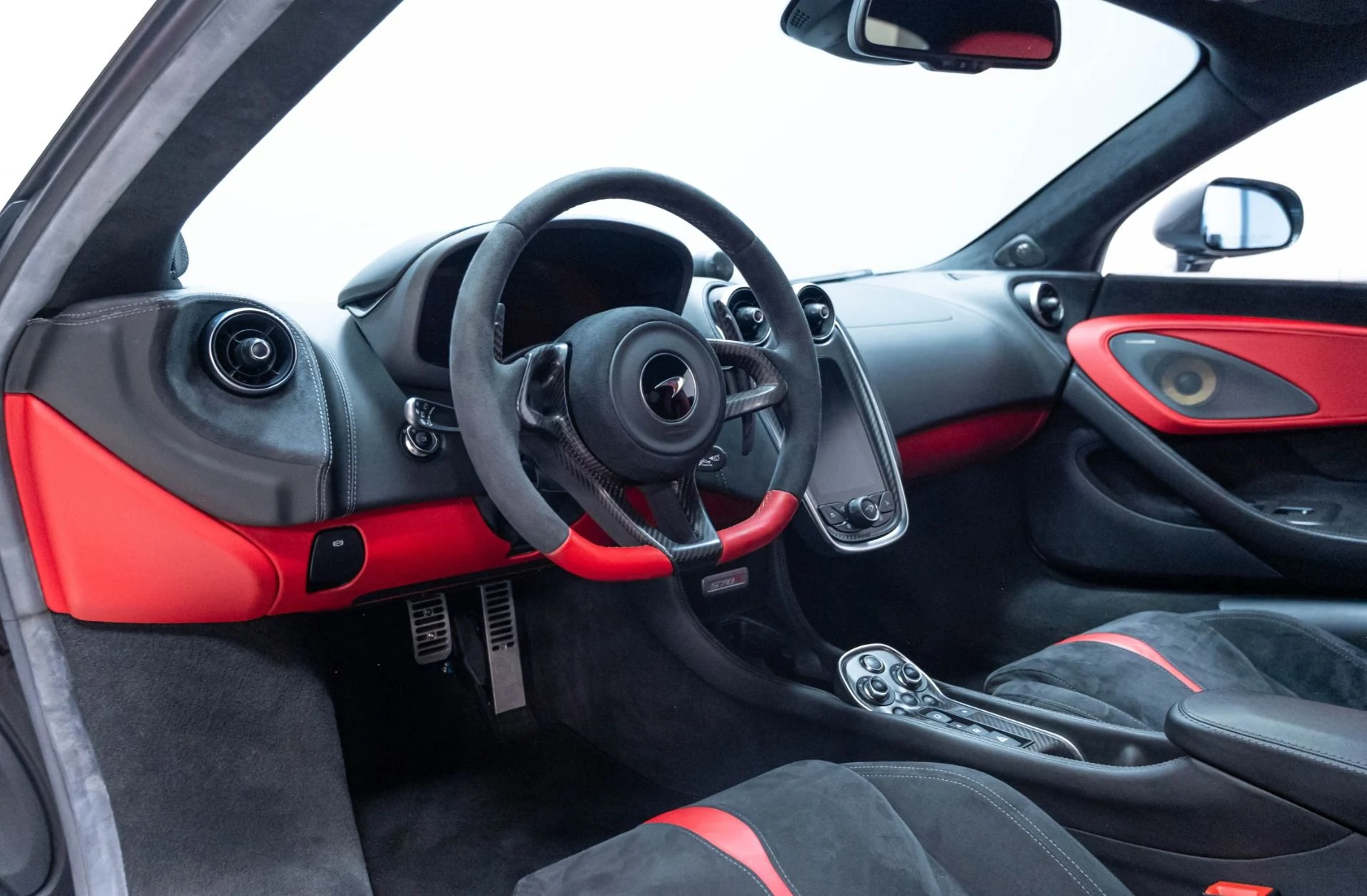 mph011_1255592063_Used_2019_Mc_Laren_570_S_1783628285_1b8b03681a