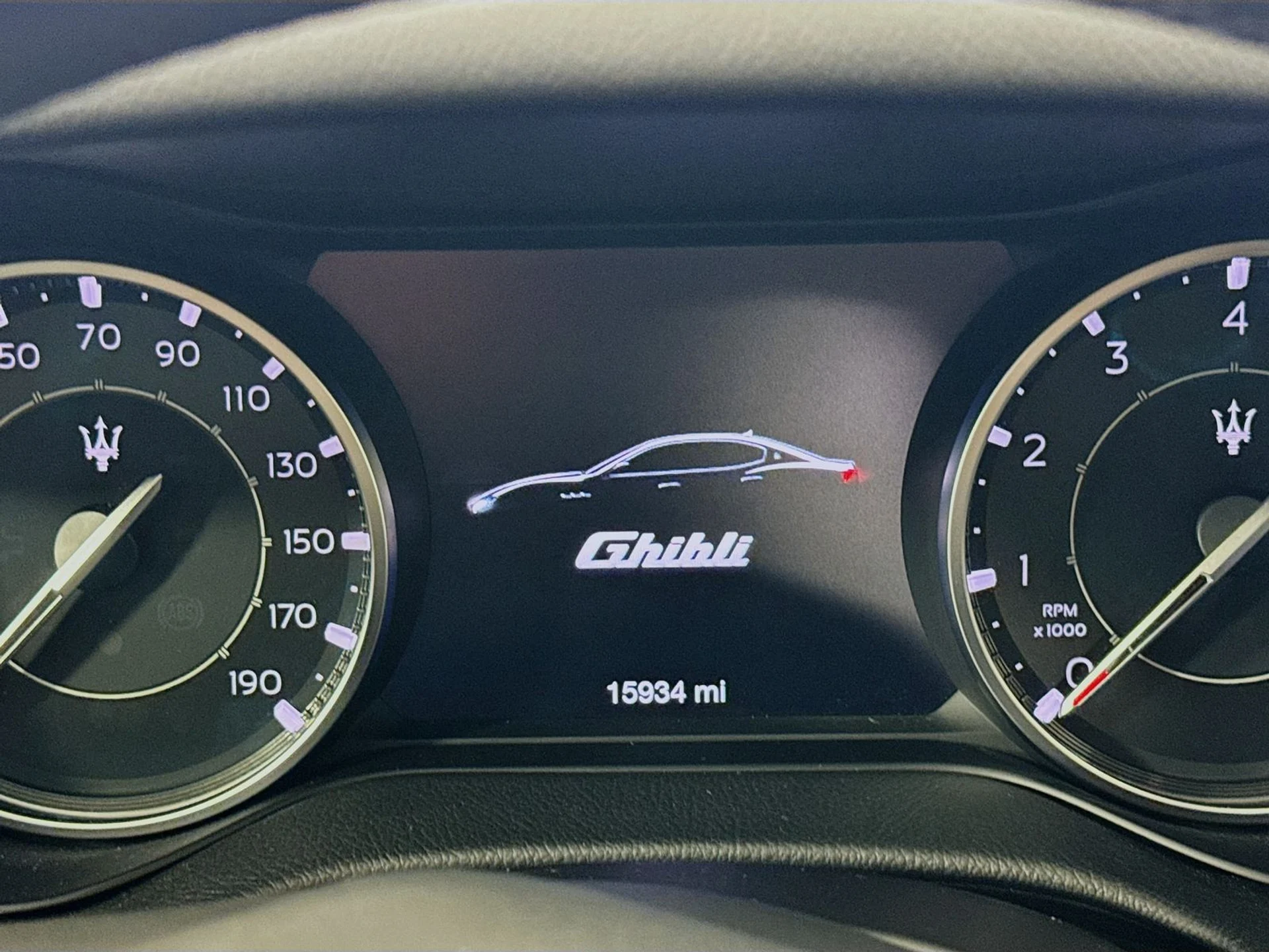 mph011_1270310270_b5a6d67e33153ec3fbaa7f78094de70ax_a3986998ca