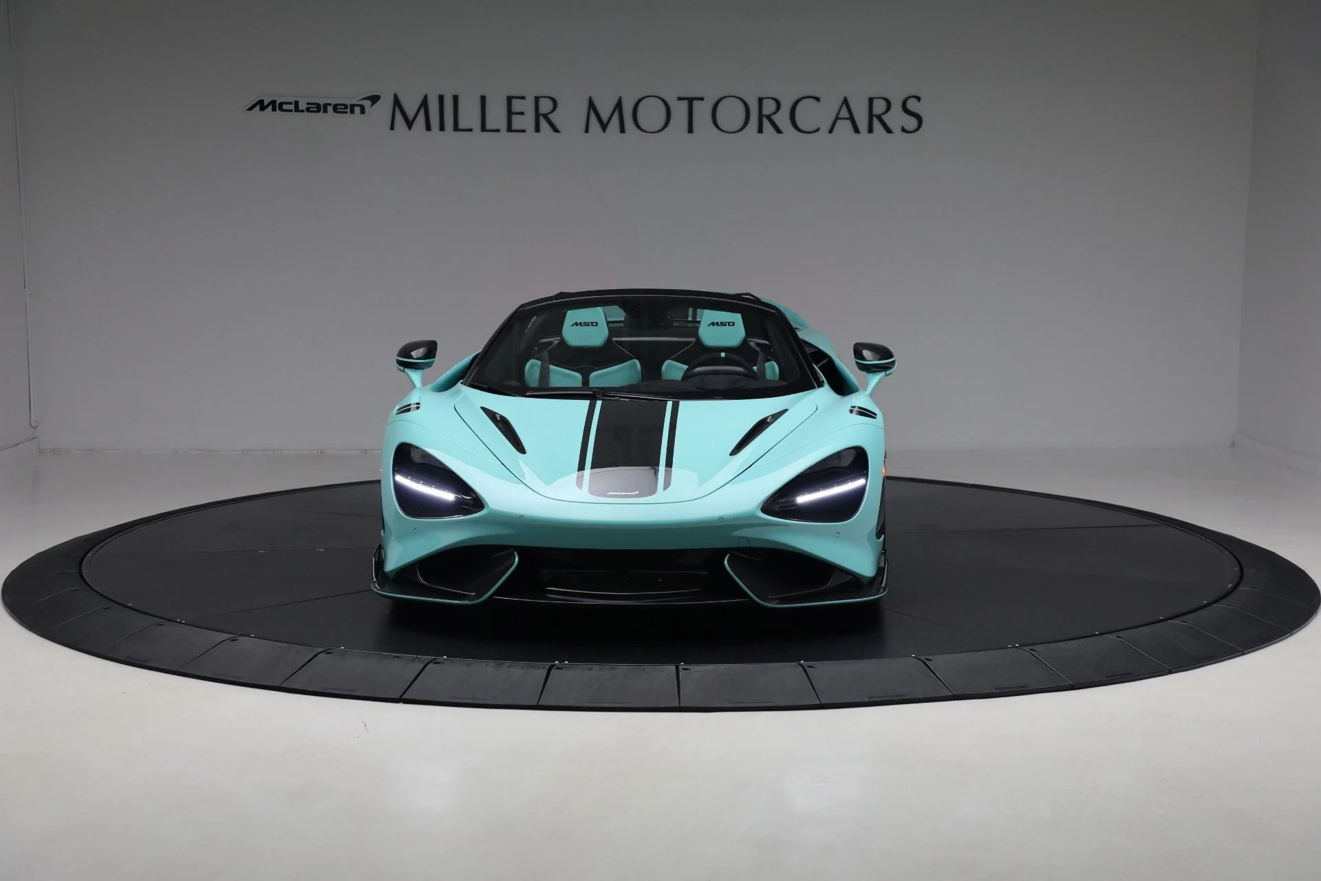 mph011_1272442070_Used_2022_Mc_Laren_765_LT_Spider_334e46e0ab