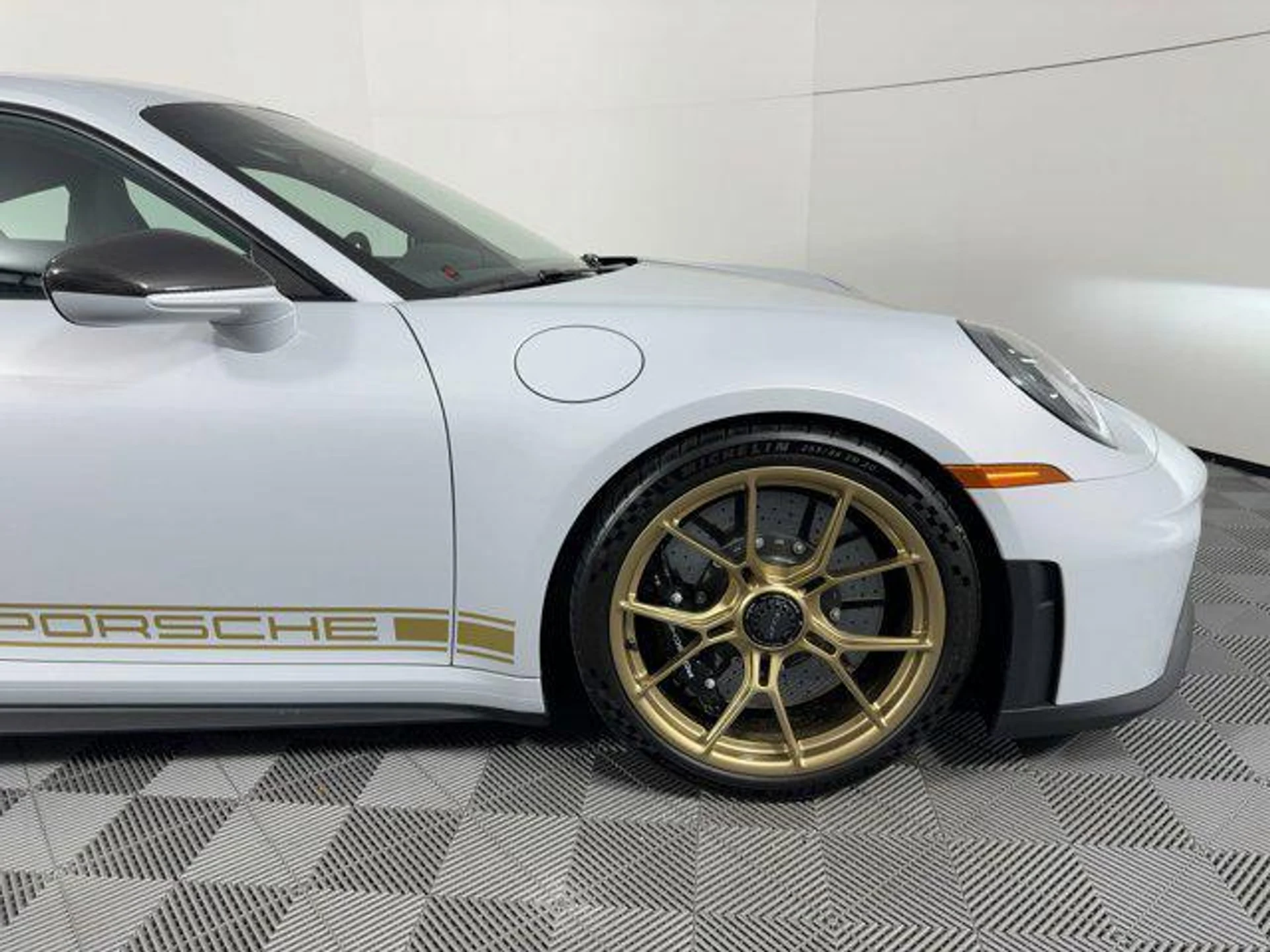 mph011_1273028969_3_O_At_RE_8dq_Zvy_Jr7k_K4_Vd_Zl_C6_NI_af056e2cb8