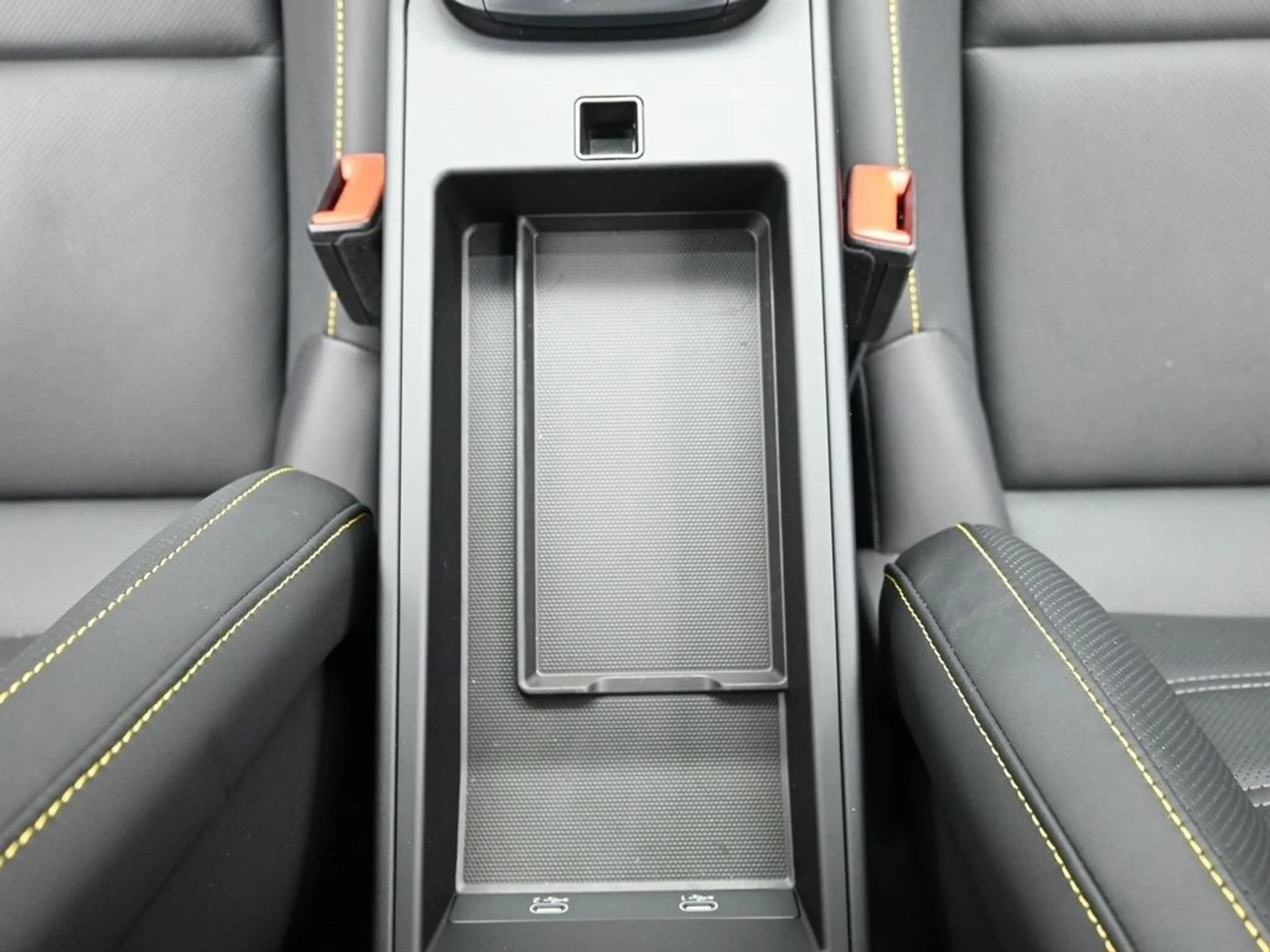 mph011_127379762_b06244f20554274dc8bdd0fda7f08f8bx_b804de6812