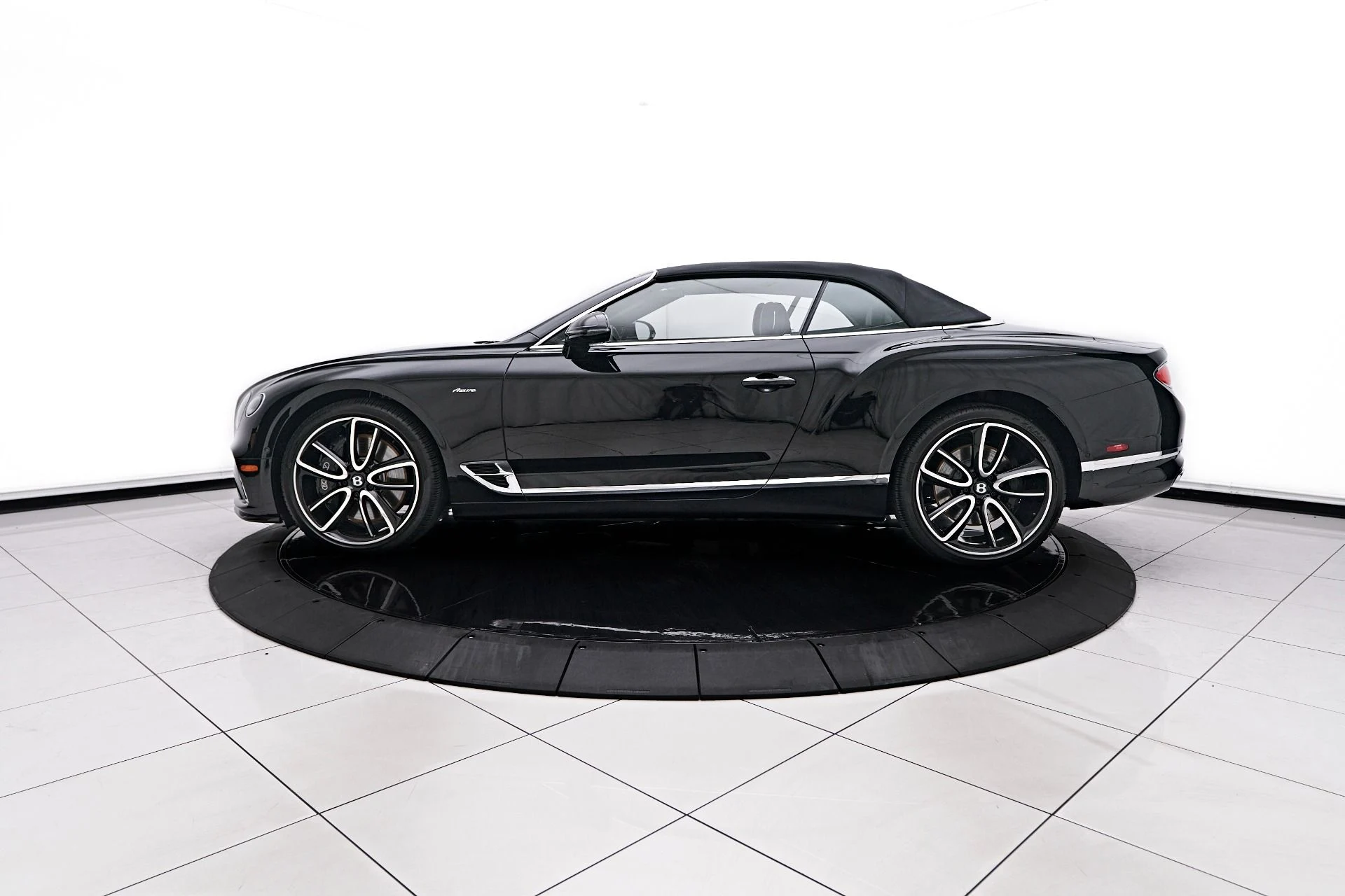 mph011_127932797_Used_2023_Bentley_Continental_GT_Azure_1757028927_b52cdf4358