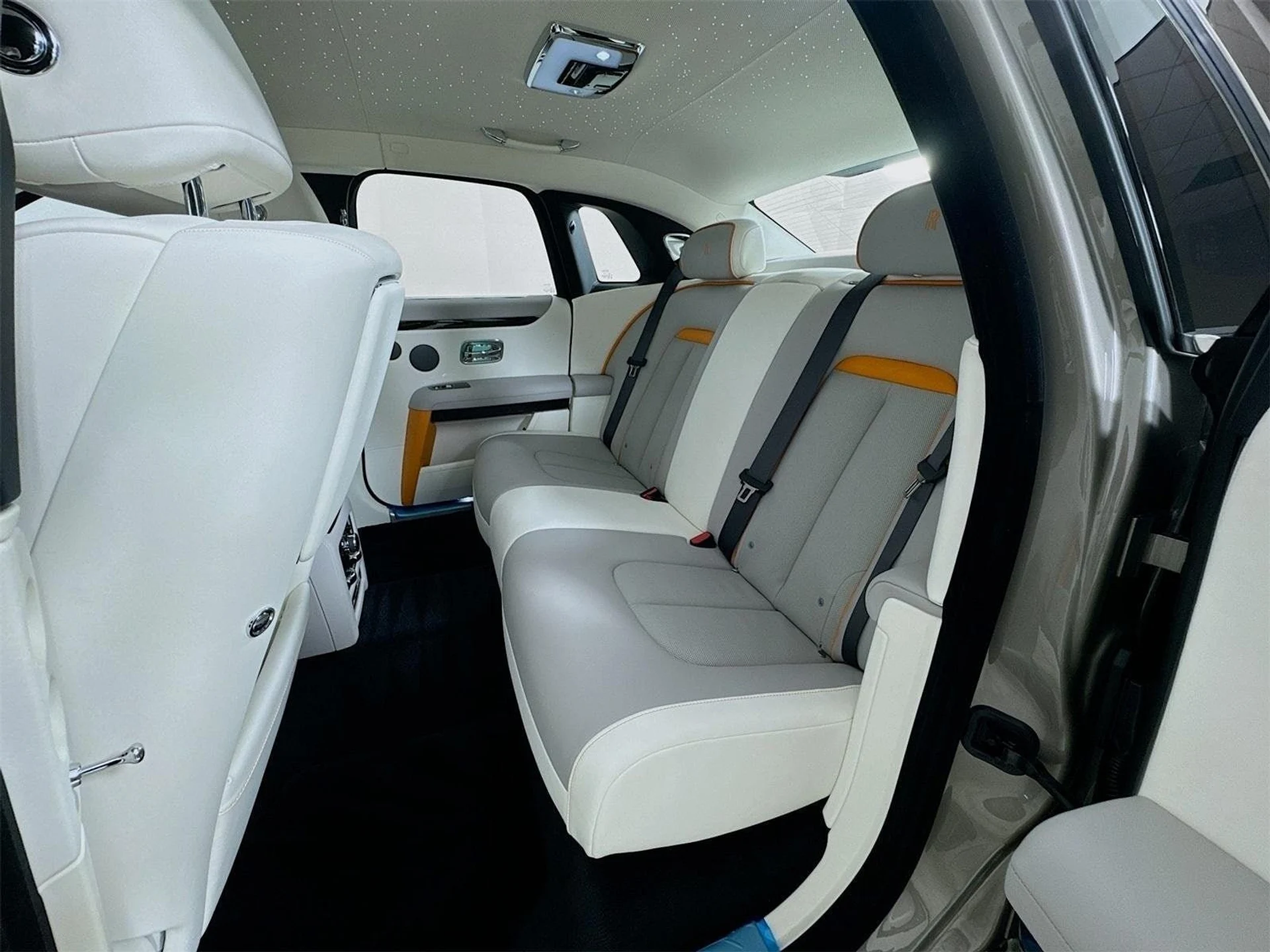 mph011_1288046425_b5bd8efbe2cb0cbc0496b85ee92bd49dx_9944e373a2