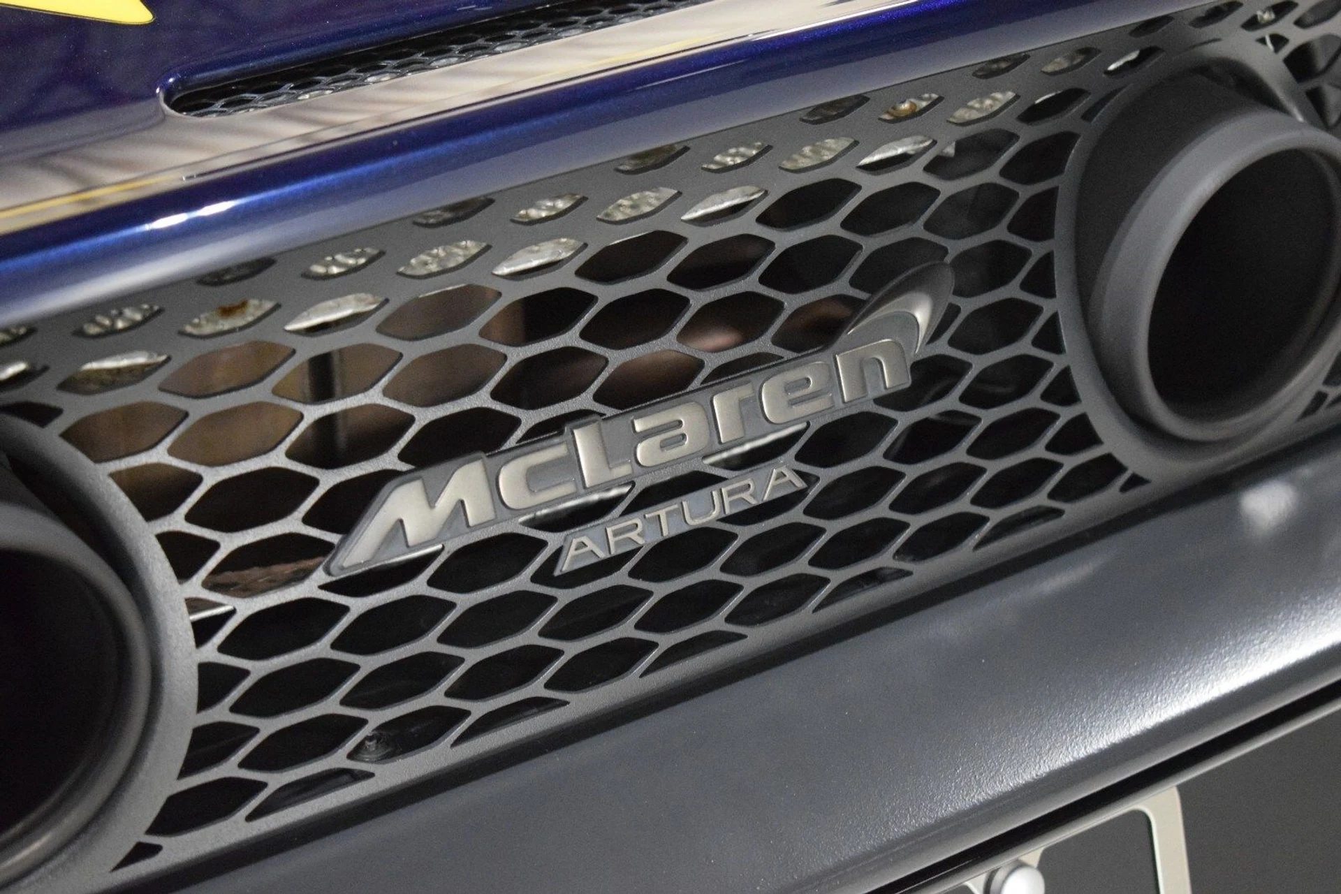 mph011_1288694267_fa6ee4be2f794c5195a131bb9fac7fb7x_51f55445a2