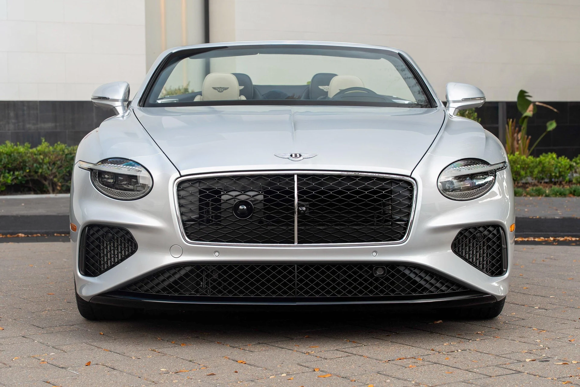 mph011_1294314537_501195974_69ab239e2c201b60b6478796_1e0e9d997e