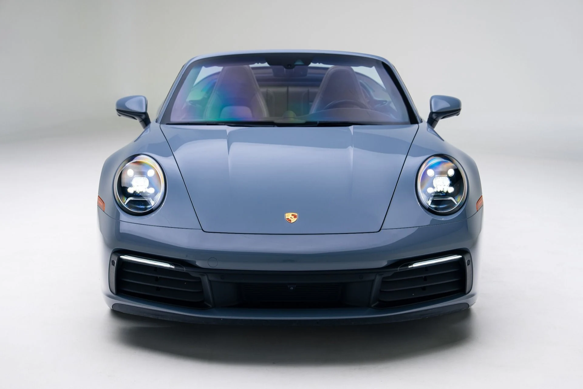 mph011_1309054565_Used_2024_Porsche_911_Carrera_1765496853_cfcd3e611d