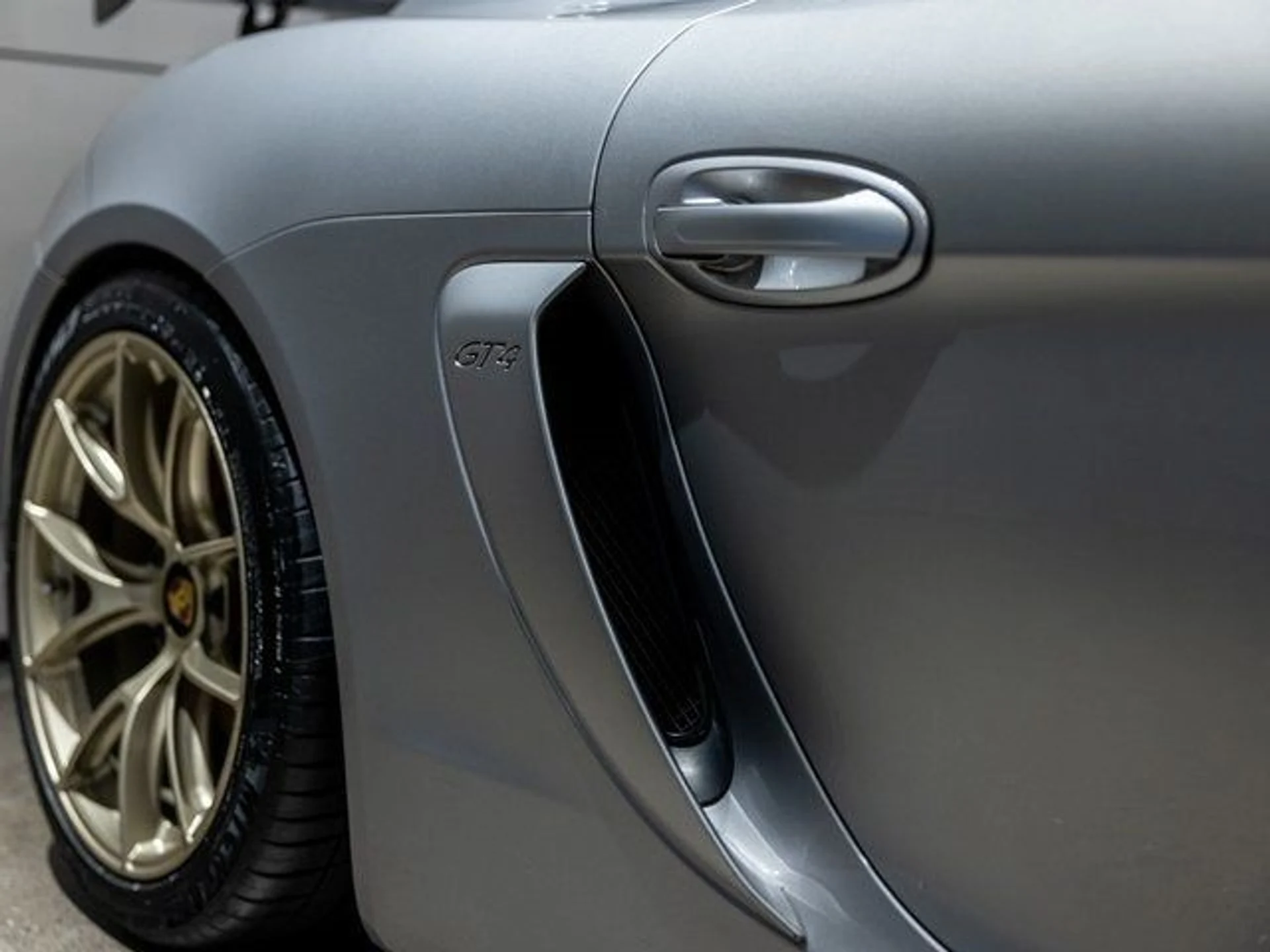 mph011_1313504850_12_e9892b4805