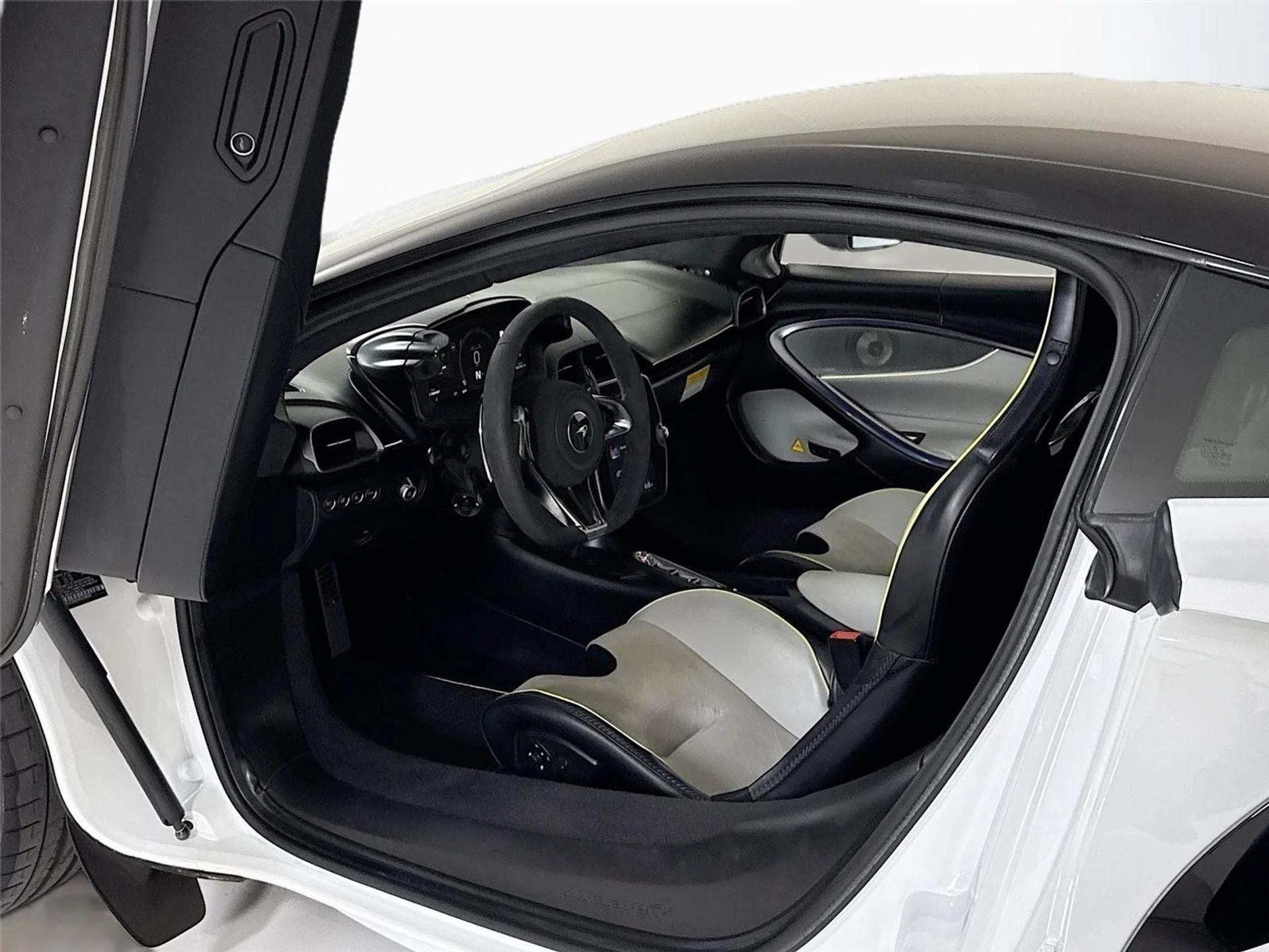 mph011_1321628927_559ec3b9fa438327189c9a601b68332f_2003be6967