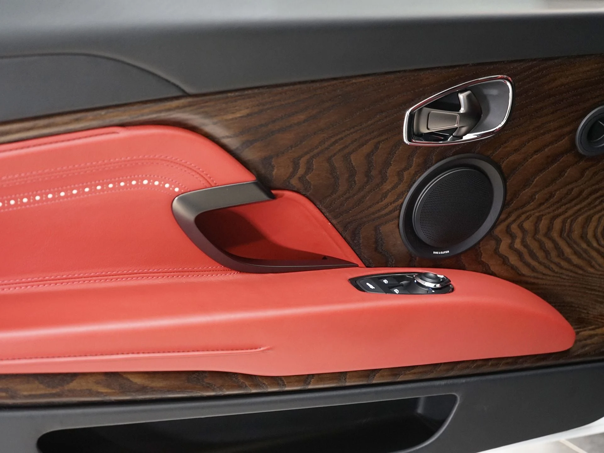 mph011_1326223441_617609b4ad67265753af3d2ab5813ec0x_ea9272cdfd