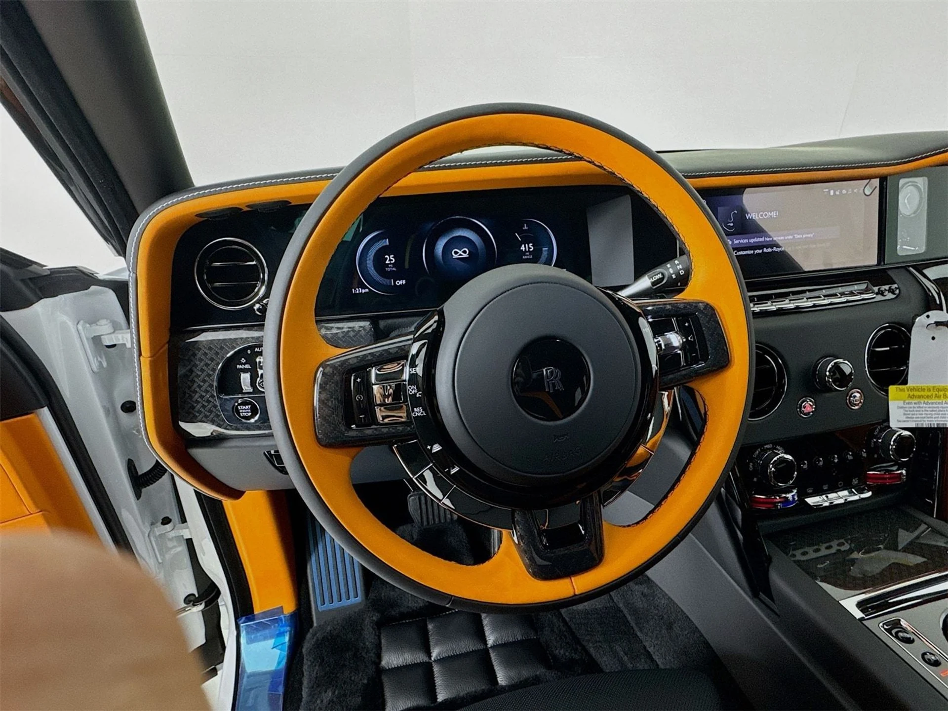 mph011_132811575_25702fbfea93d480cb53a01d345fc226x_edf3e5f88b