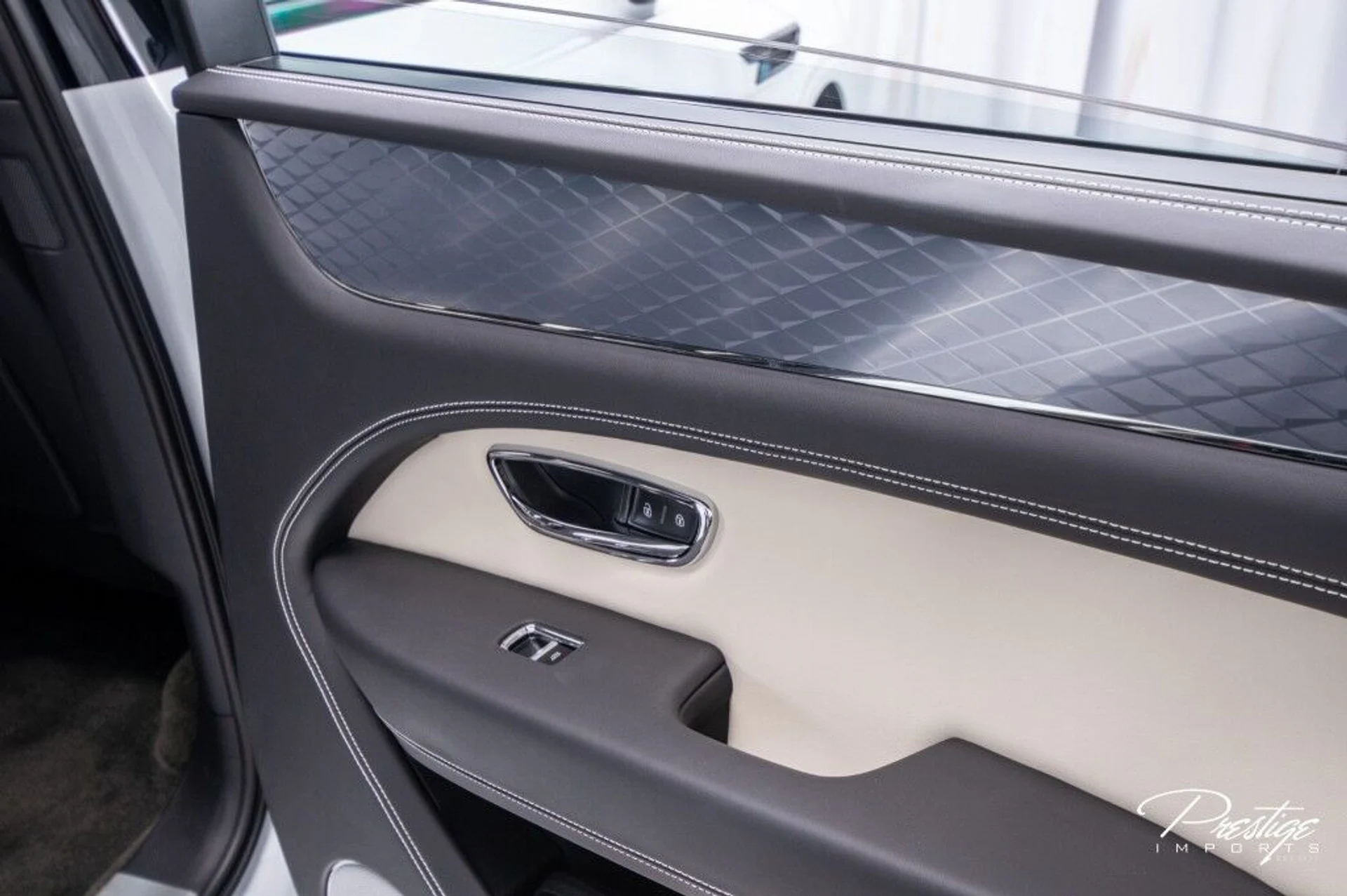 mph011_1333855651_27b0214e723c039daaaab621c84b8fd8_142ed571e0