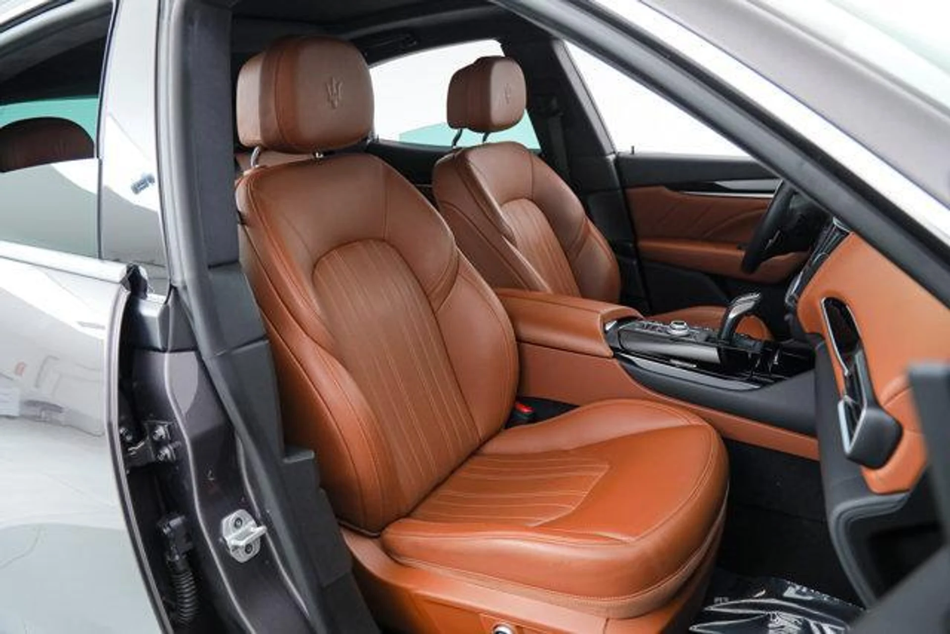 mph011_1336743732_fo_VP_9_K8r_Cl0_Ppbrk1_G_Lz_Yy_TXPM_0ed02534ff