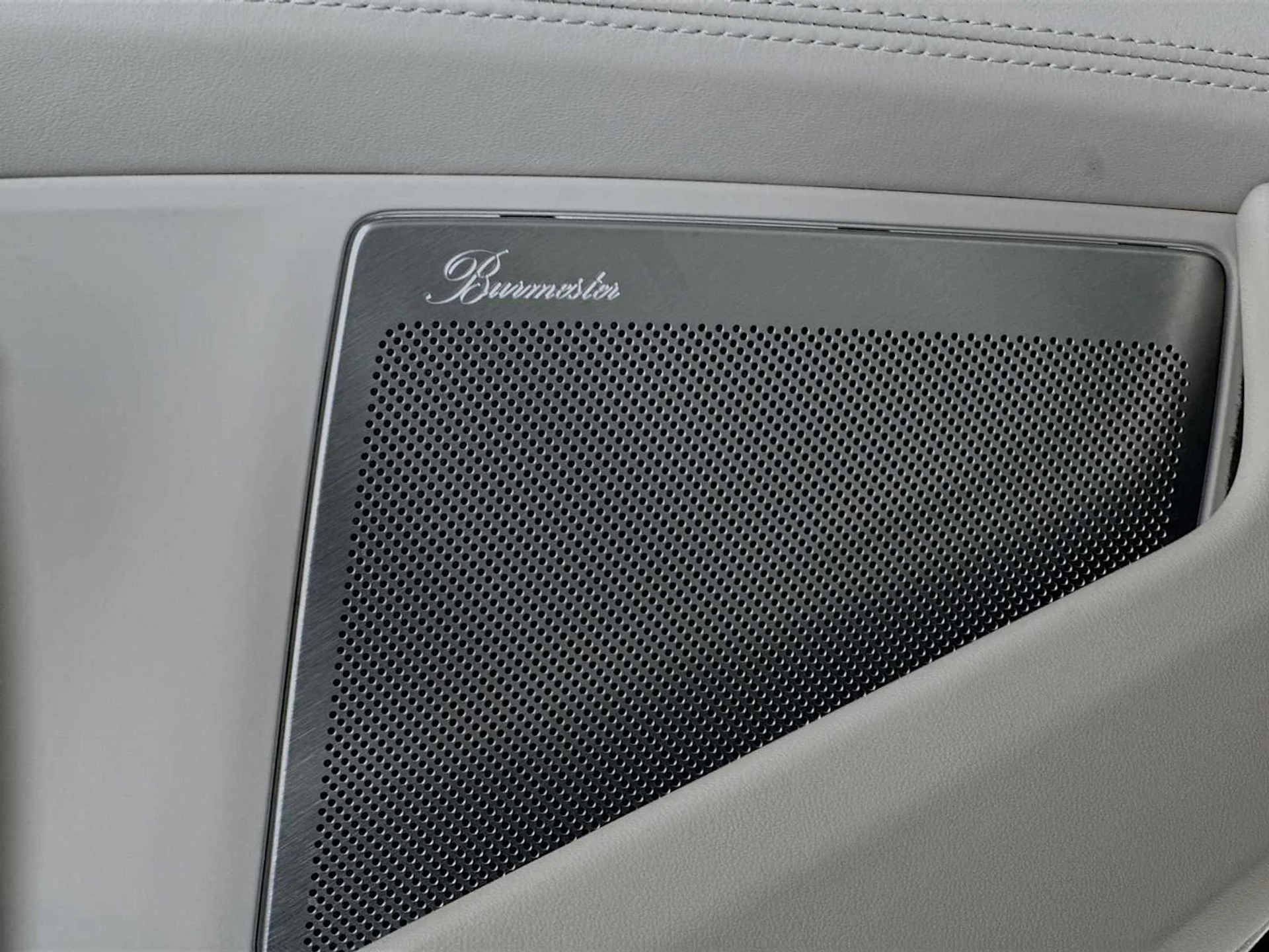 mph011_1338484302_9e70bcbe5d6f97681481f7a08ad83c5c_3b31dc7dd3