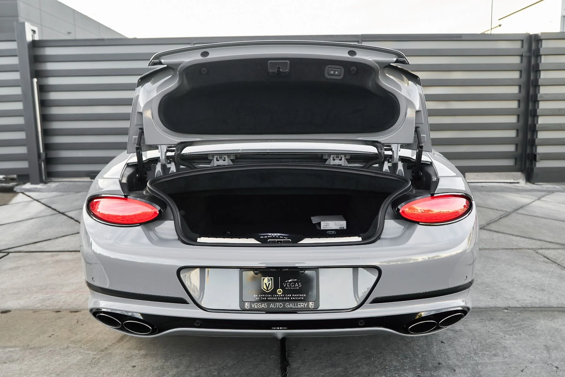 mph011_1340146924_Used_2024_Bentley_Continental_GT_V8_S_1764464362_11e5c61bbf