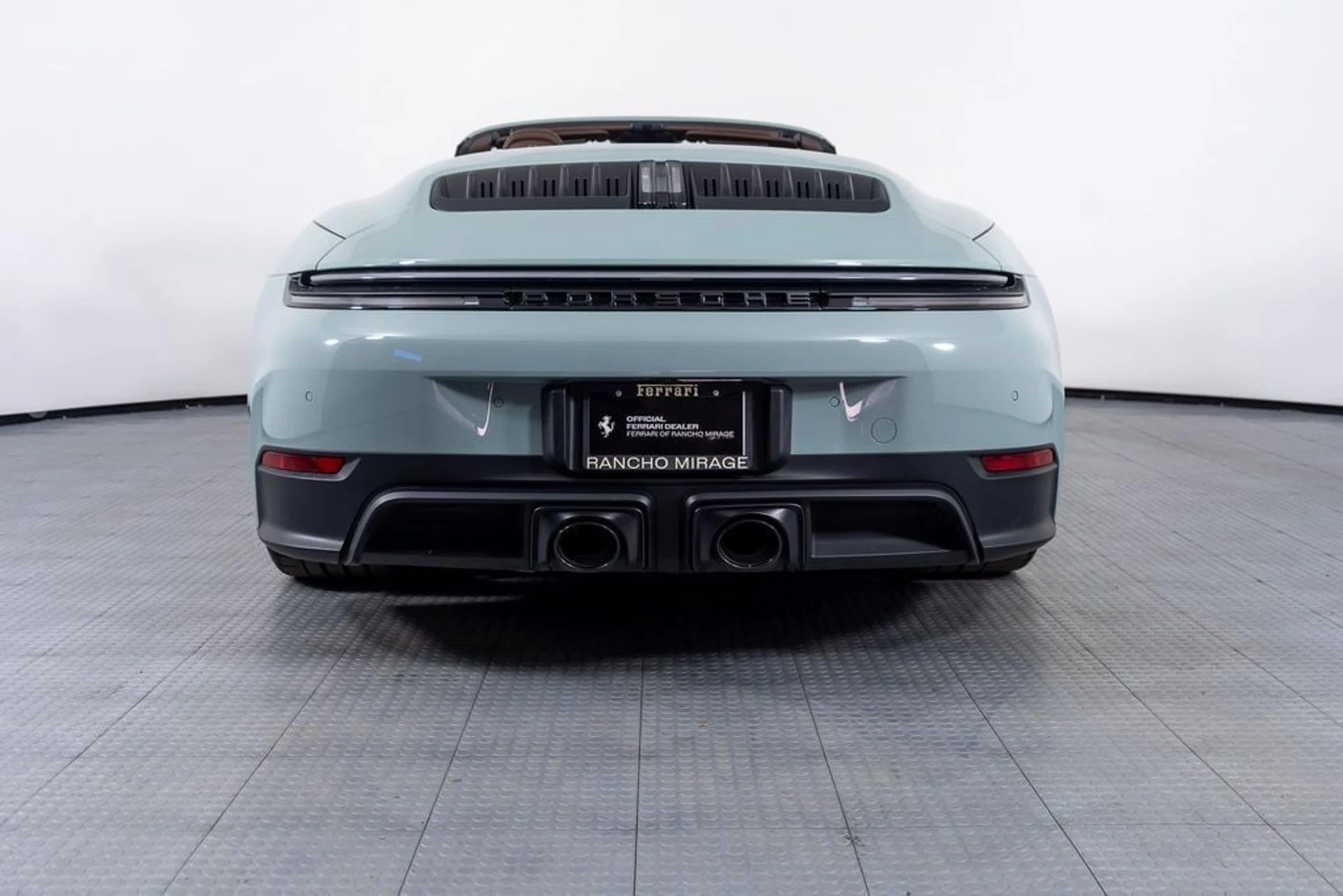 mph011_1340471028_12_24399531_6909446b1e2b3_12c9f1b26c