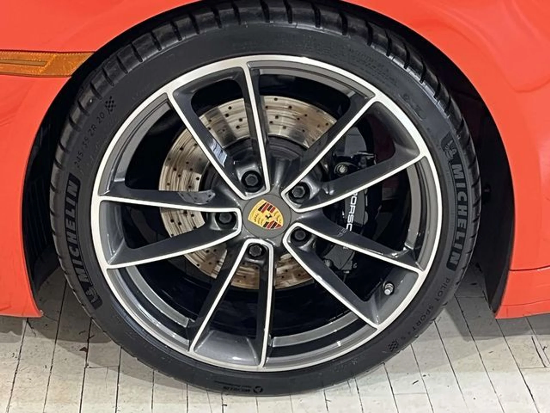 mph011_13451668_f84feb9e1aef7e9baa3893bc02bf3ad7x_32e9a59167