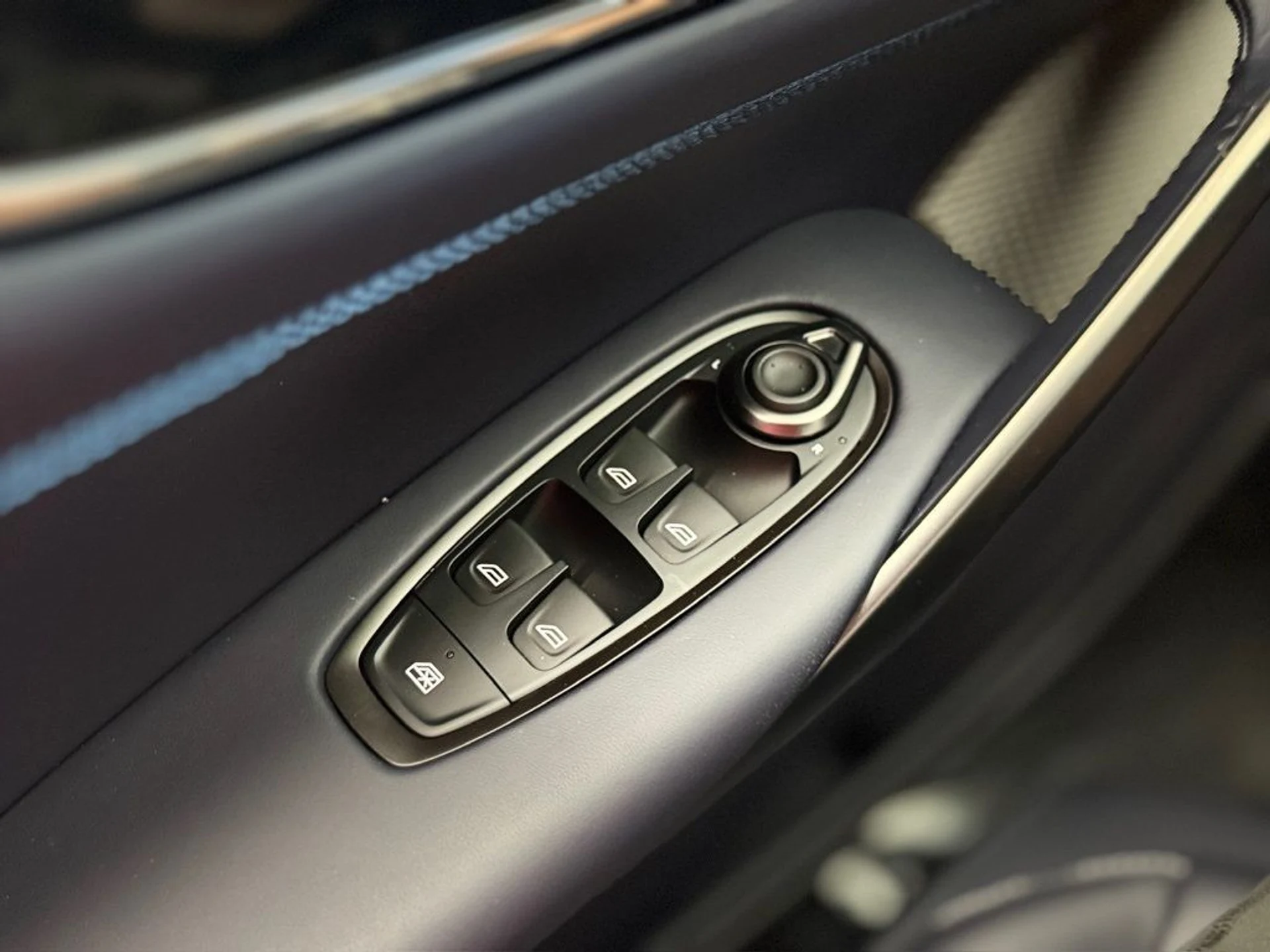 mph011_1347883264_39a6babue4ytpd1xlxzj9uzkbsqv_9fab737ffb