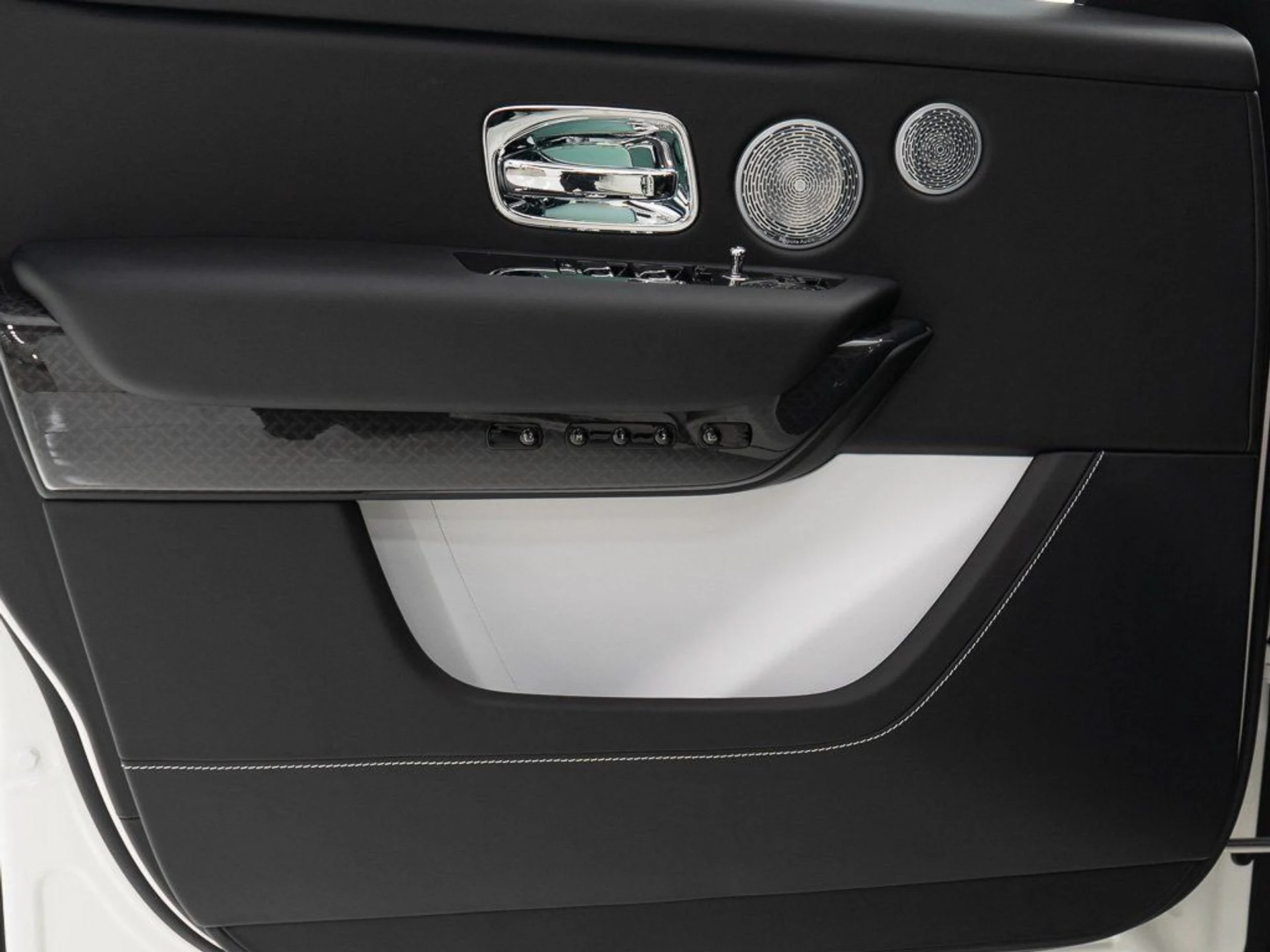 mph011_1349097414_dfeee41380e0e46415aaf7a26deb4e1c_ae27b78c15