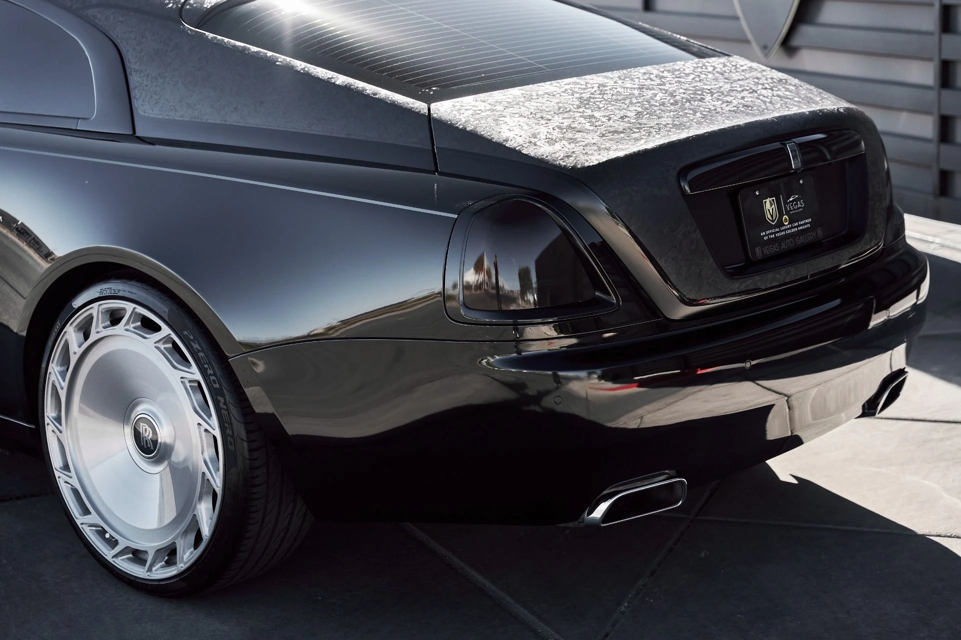 mph011_1353889966_Used_2015_Rolls_Royce_Wraith_1770669798_77a87c4527