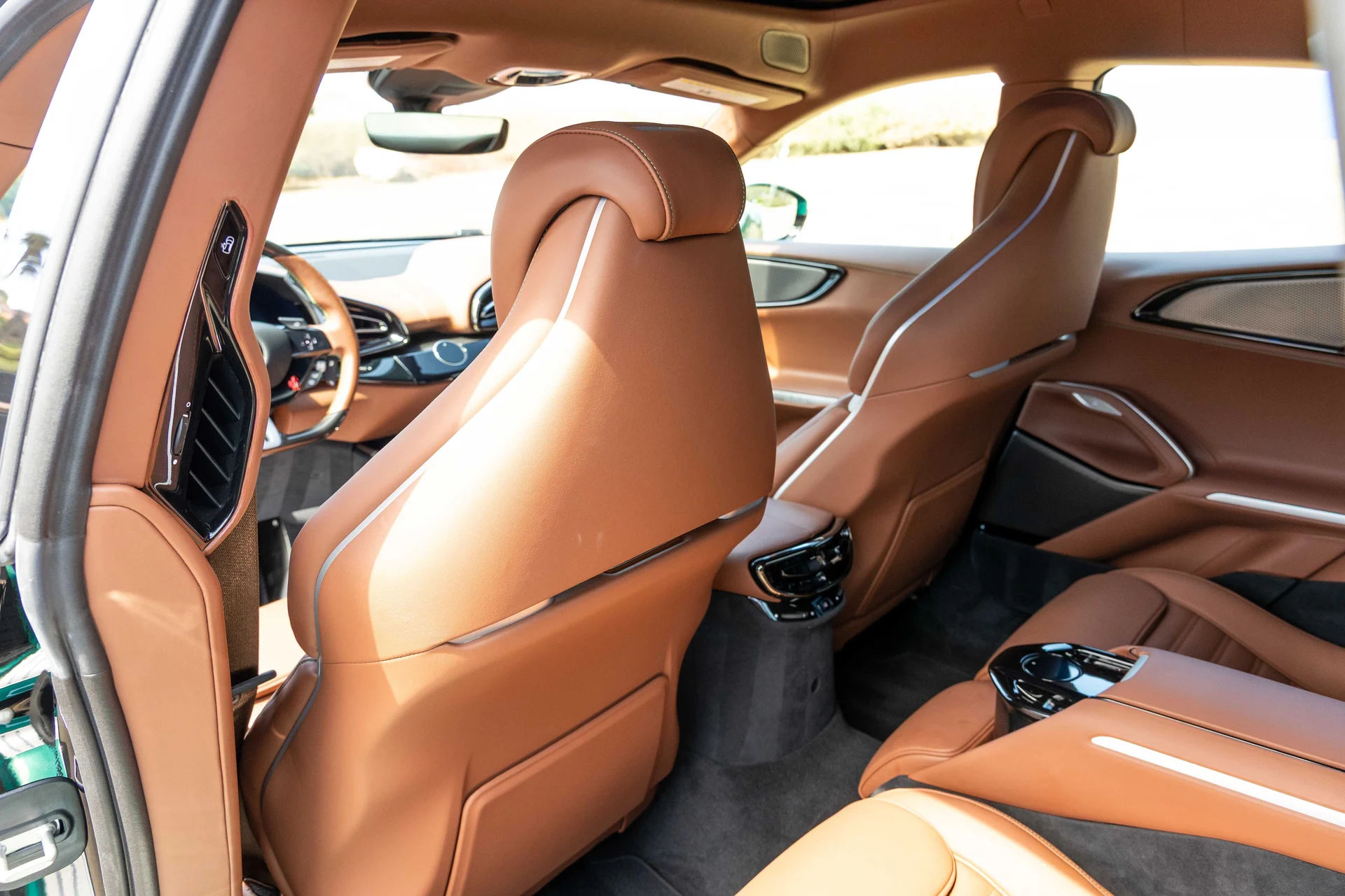 mph011_1355487436_8488ebe8bf2d590d5e18fbf9334989e8_3909cded5b