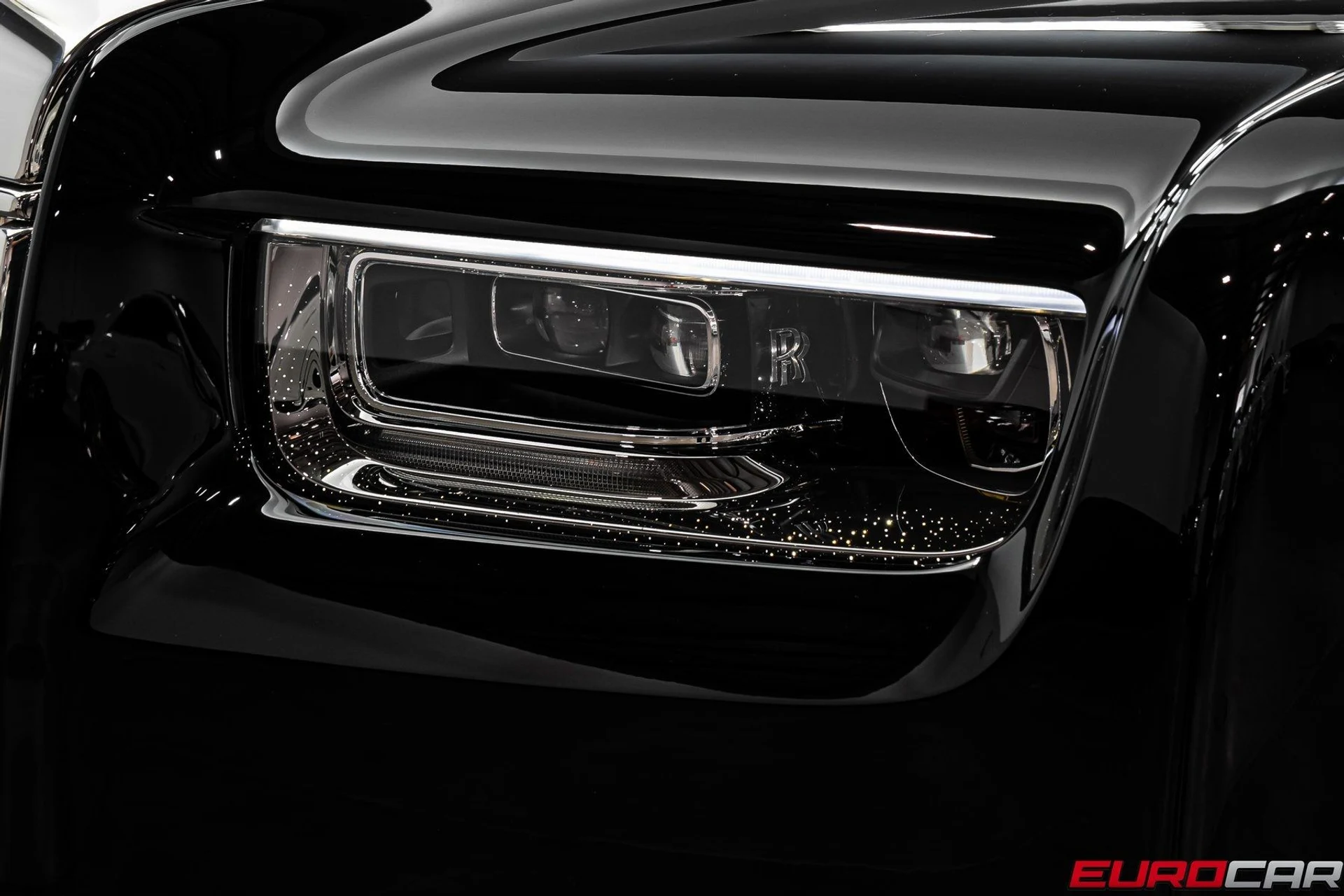 mph011_1356472192_image_12_9206829443