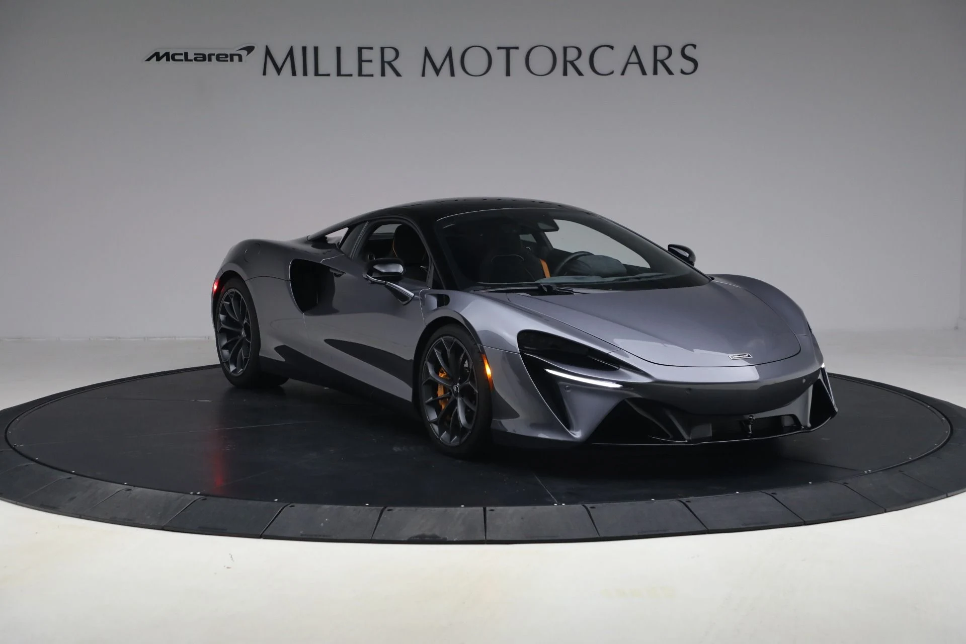 mph011_1359317792_Used_2024_Mc_Laren_Artura_Performance_2137f7105b