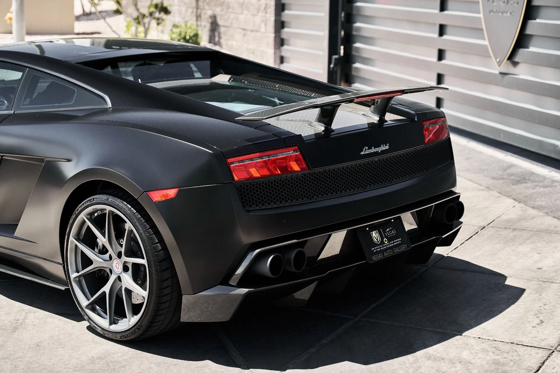 mph011_1359802964_Used_2010_Lamborghini_Gallardo_LP_560_4_1781313828_e77c81cff2