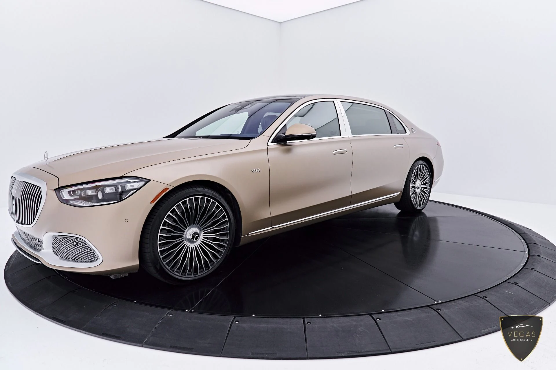 mph011_1366462269_Used_2024_Mercedes_Benz_S_Class_Maybach_S_680_1783156555_7804a32262