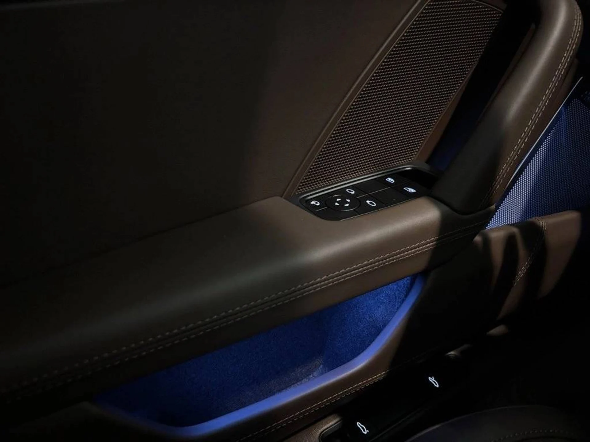 mph011_136664528_75393e9419c36834884886b144bd16c7x_be34fdddd4