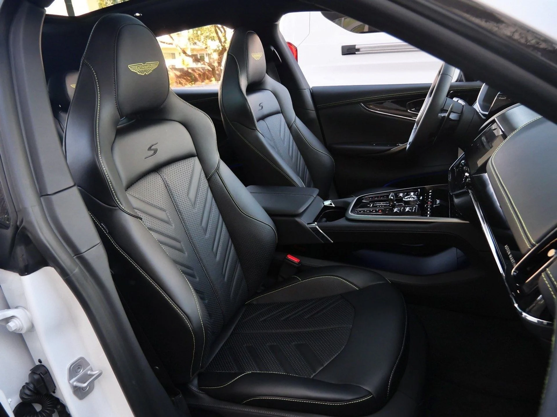 mph011_1369159286_5614962937327b5aaec9b4a97755abd5x_974ebb391b