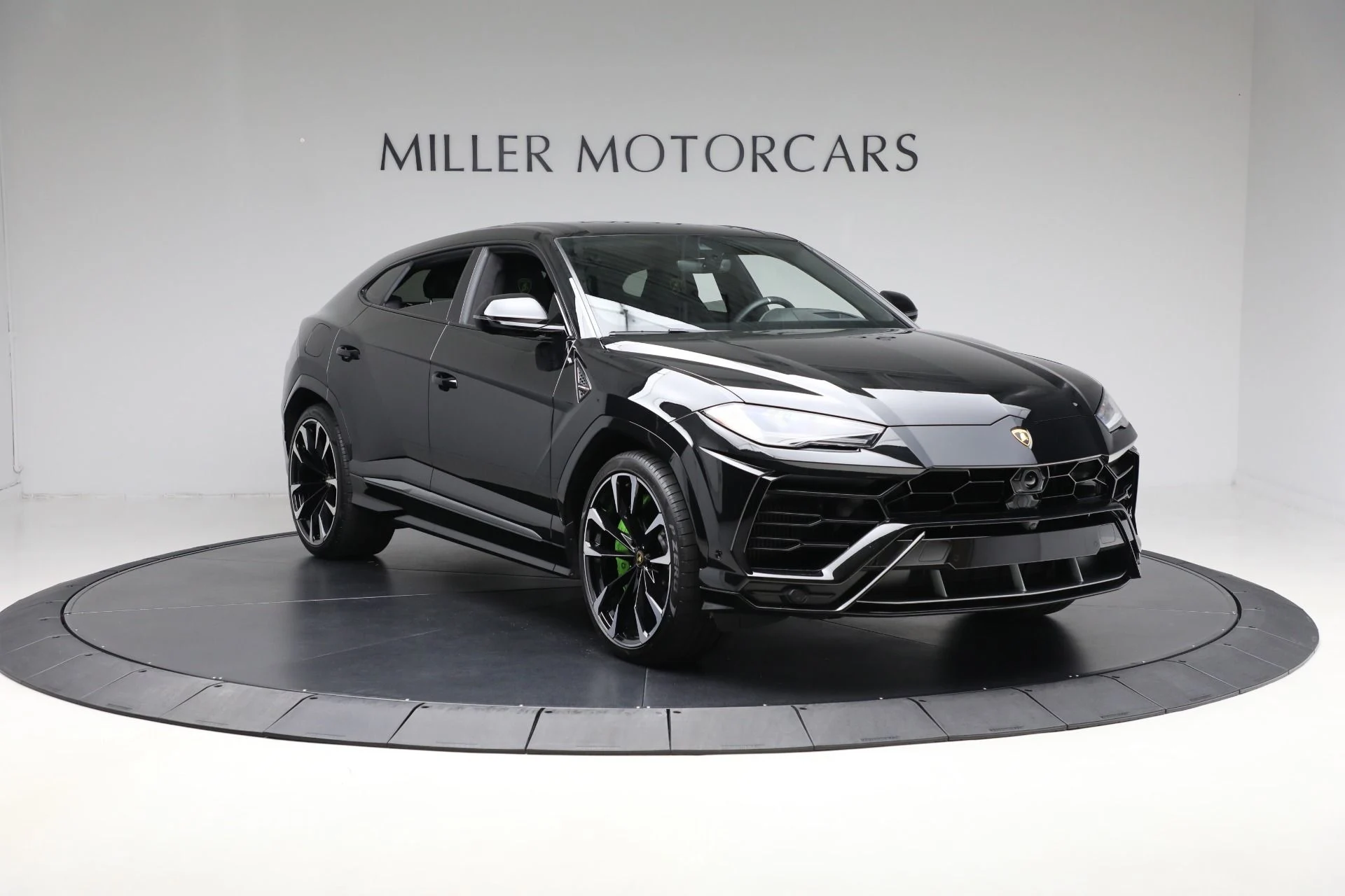 mph011_1371276029_Used_2022_Lamborghini_Urus_1761597990_d15ec974b3