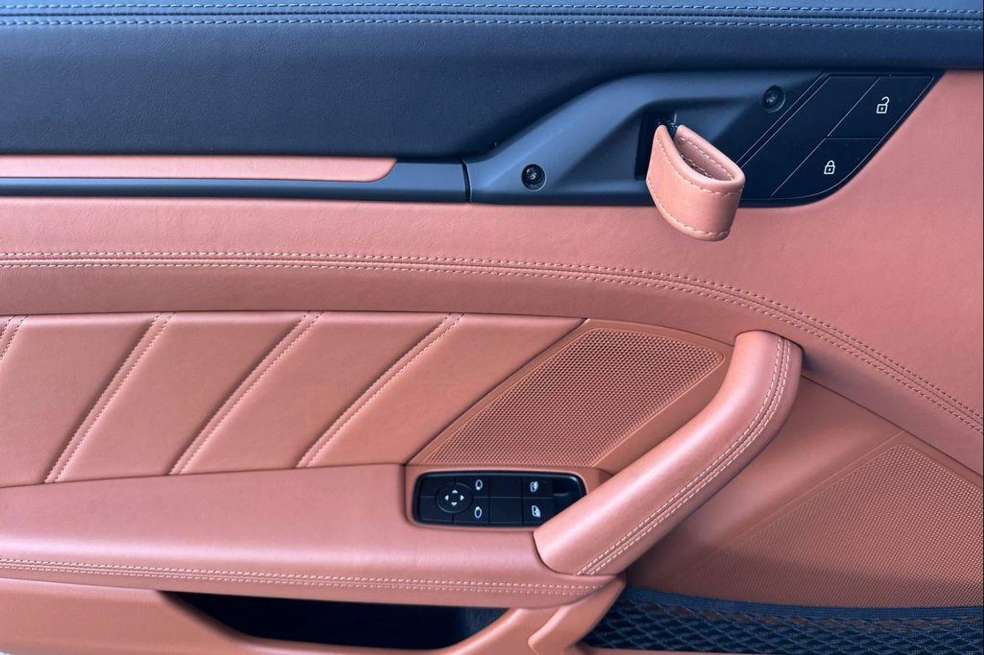 mph011_137615074_Nbp_AJ_ik_Df_ITJ_5_Jvwu_P_Xjwj_Cp_SE_2dc7b6dfe5