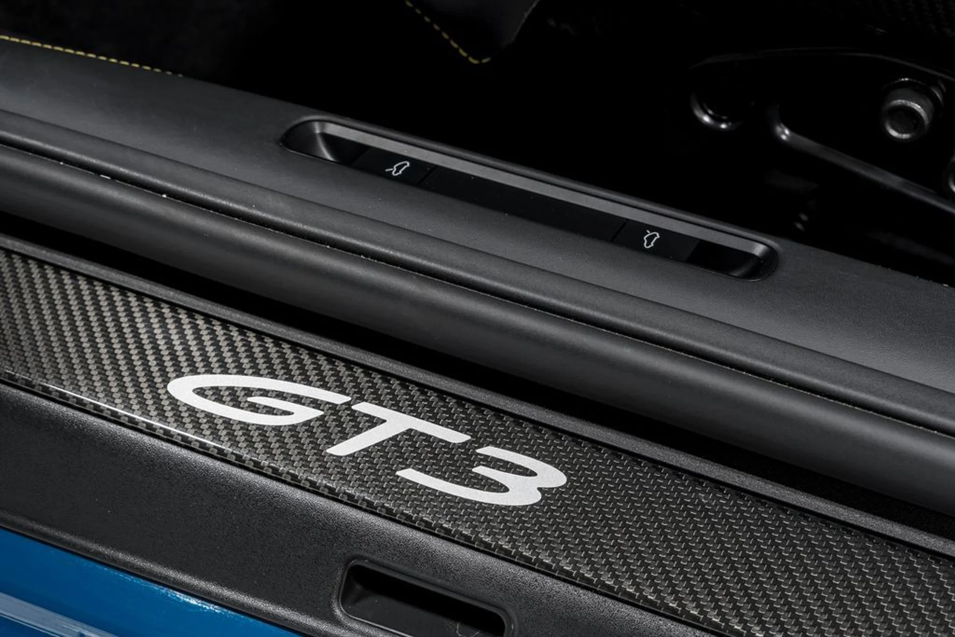 mph011_1383266398_6cd3d6f62bde751466a453e7ccdd65bcx_3a70335611