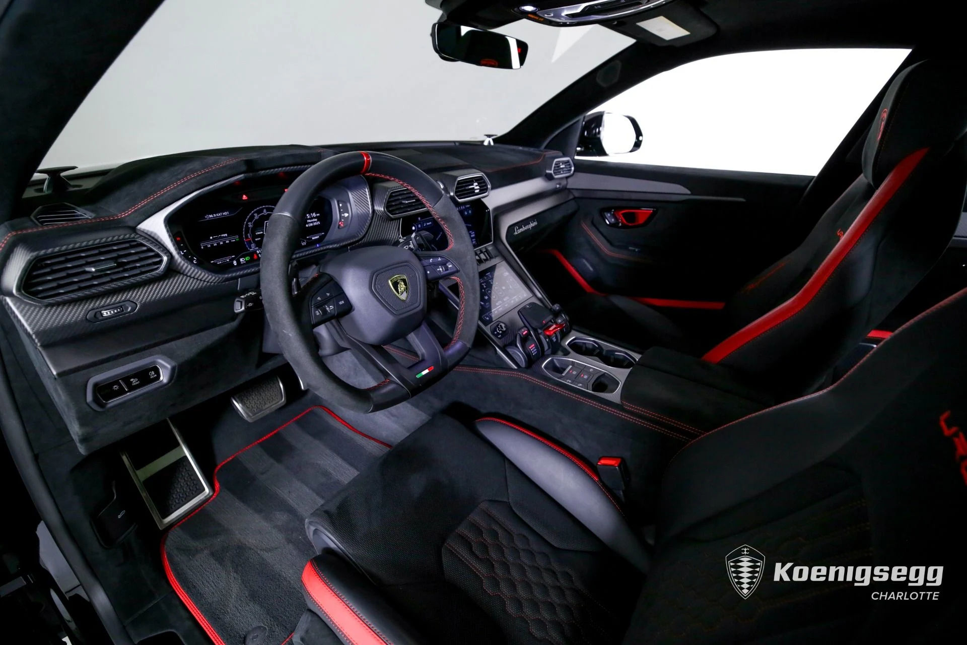 mph011_1391112694_Used_2023_Lamborghini_Urus_Performante_1746560193_dc5d2fe2ef