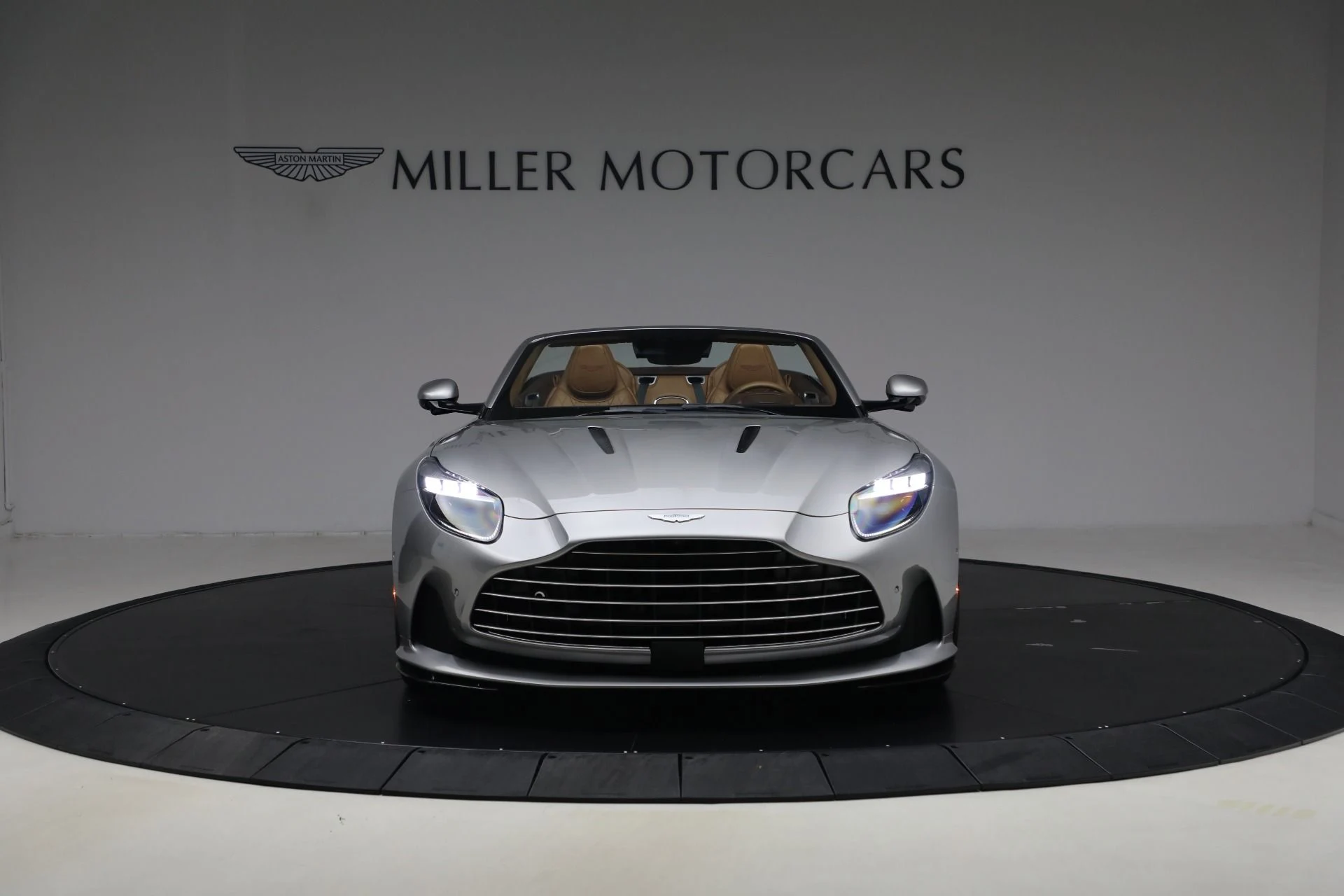 mph011_139416730_Used_2024_Aston_Martin_DB_12_Volante_1792860584_d94b9819a8