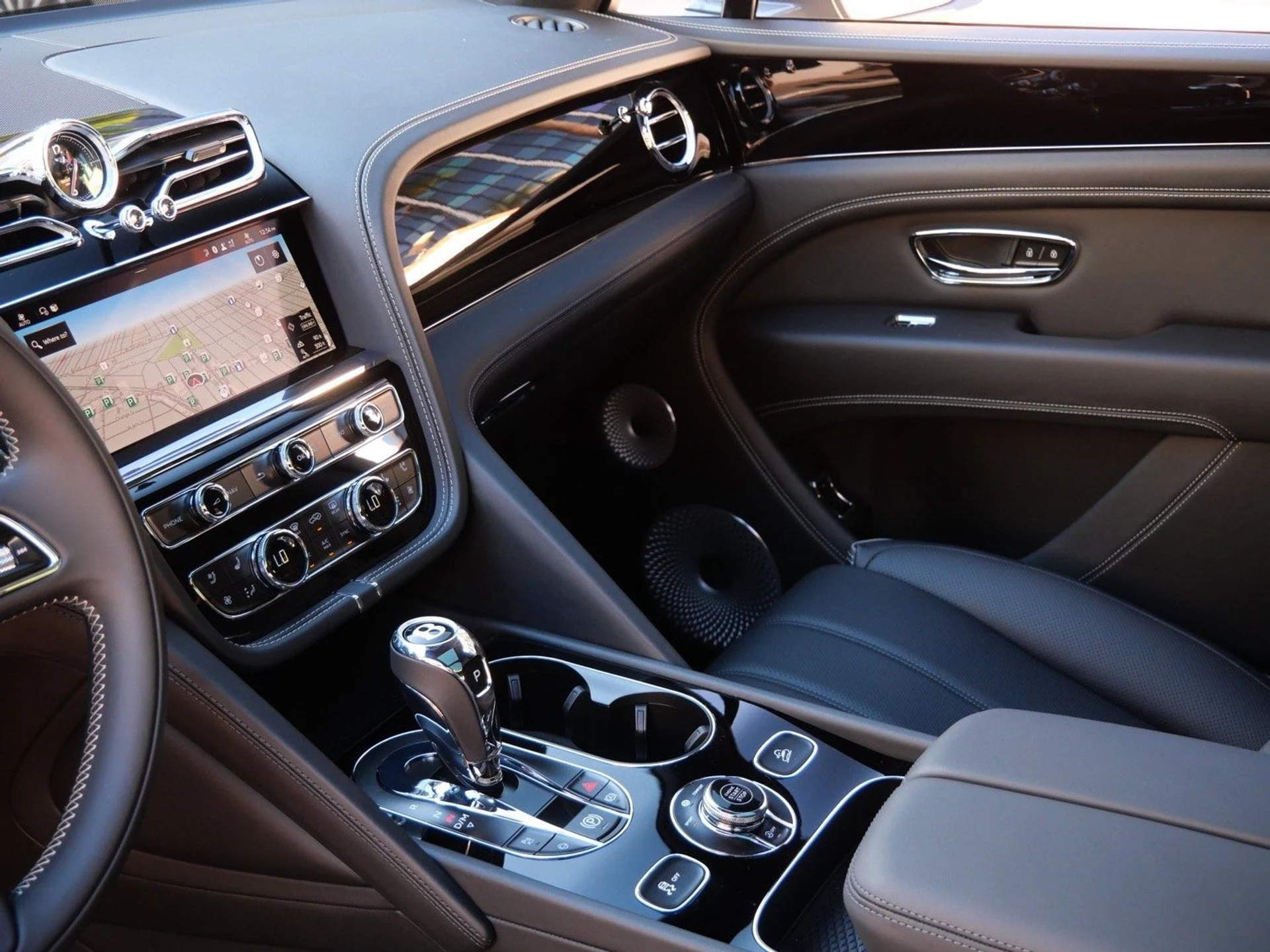 mph011_139586008_bb6ea0beae01f0458c3b7cf2740f342ax_b9aa206c3a