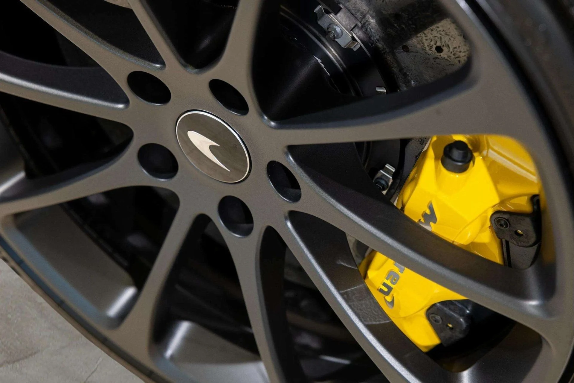 mph011_1398355771_image_12_33f0e3660e