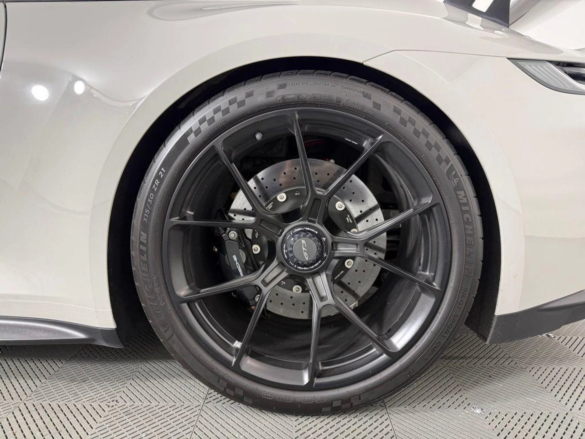 mph011_1422091129_ZN_0o_Ul9_V7c_Klr_WO_Gr_Mcc1sk_C6k_67e21d56e6