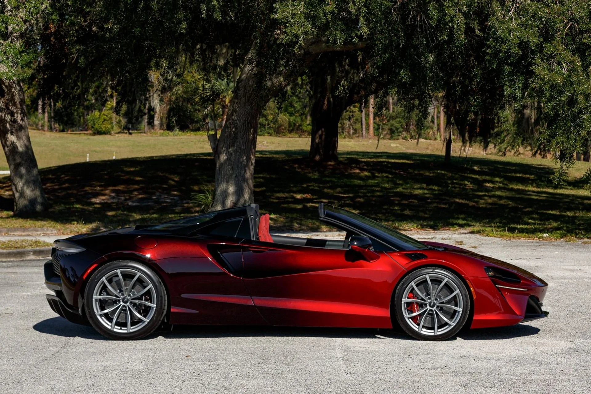 mph011_1425069282_New_2025_Mc_Laren_Artura_Spider_Performance_f47daa0474