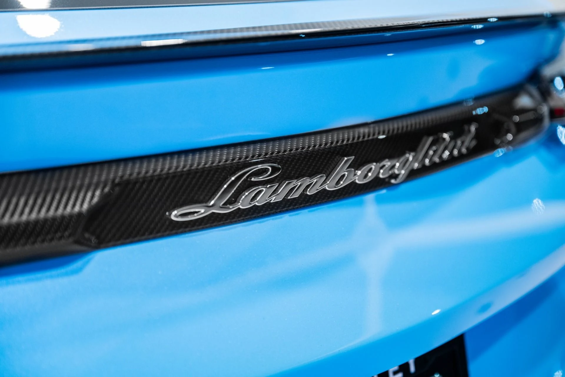 mph011_1429832589_Used_2024_Lamborghini_Urus_Performante_1773070205_de612f3f8b