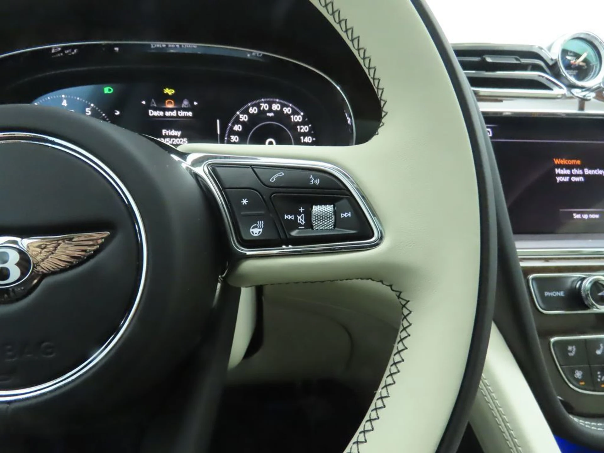 mph011_1438860016_new_2026_bentley_bentayga_8119_22950936_12_1024_f8023a4746