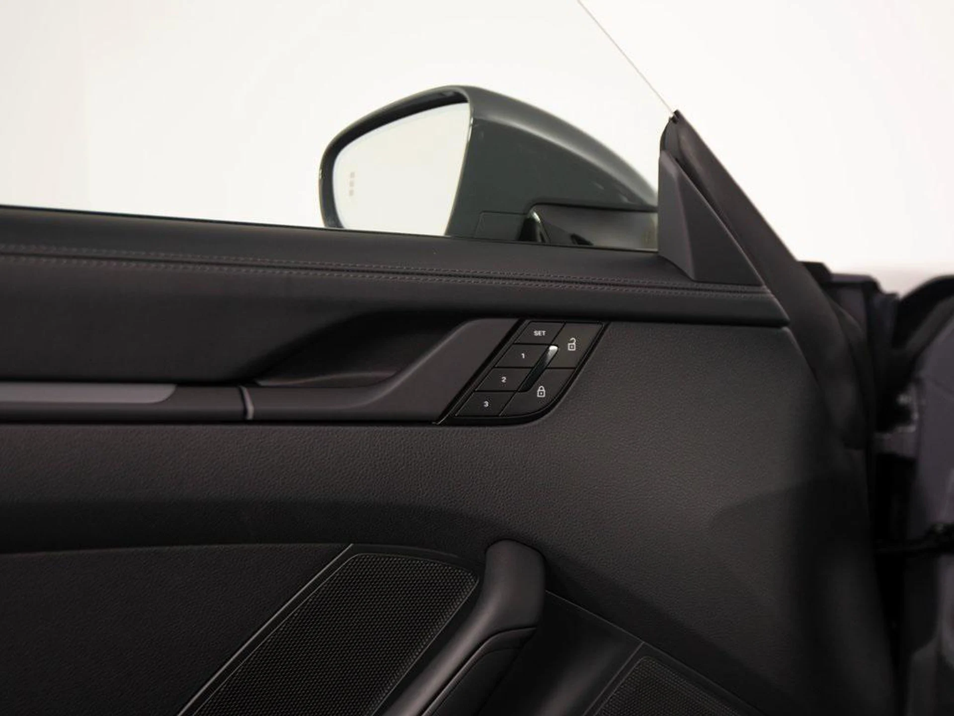 mph011_1439526626_Oc_Yz_J_Wyi_K_Md43nq4j5_SV_2v_F_Mg_M_6cf76c06ba