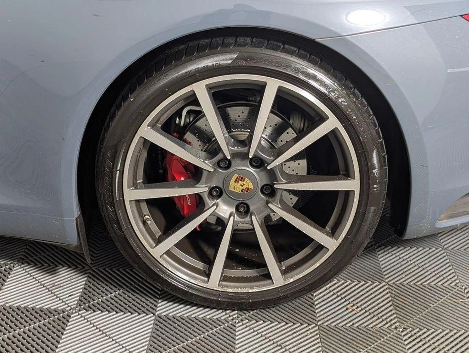 mph011_1443551962_QC_Xlq_M00wv_EZYXX_Vsc61_Y_Ok9k_Dg_2d39837ee9