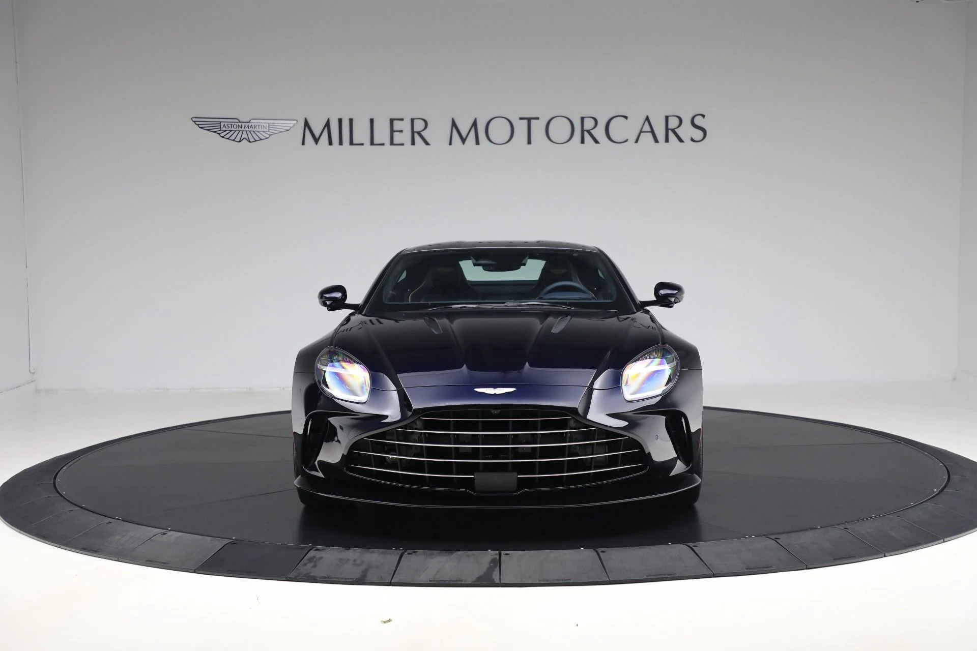 mph011_1449220754_New_2026_Aston_Martin_Vantage_c245c0d017