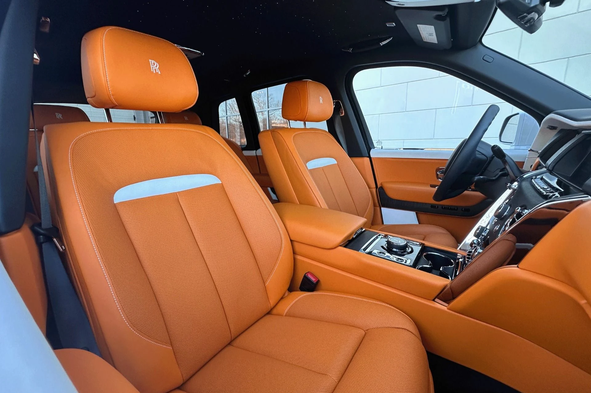 mph011_144936954_Used_2024_Rolls_Royce_Cullinan_1764747349_543e00b652