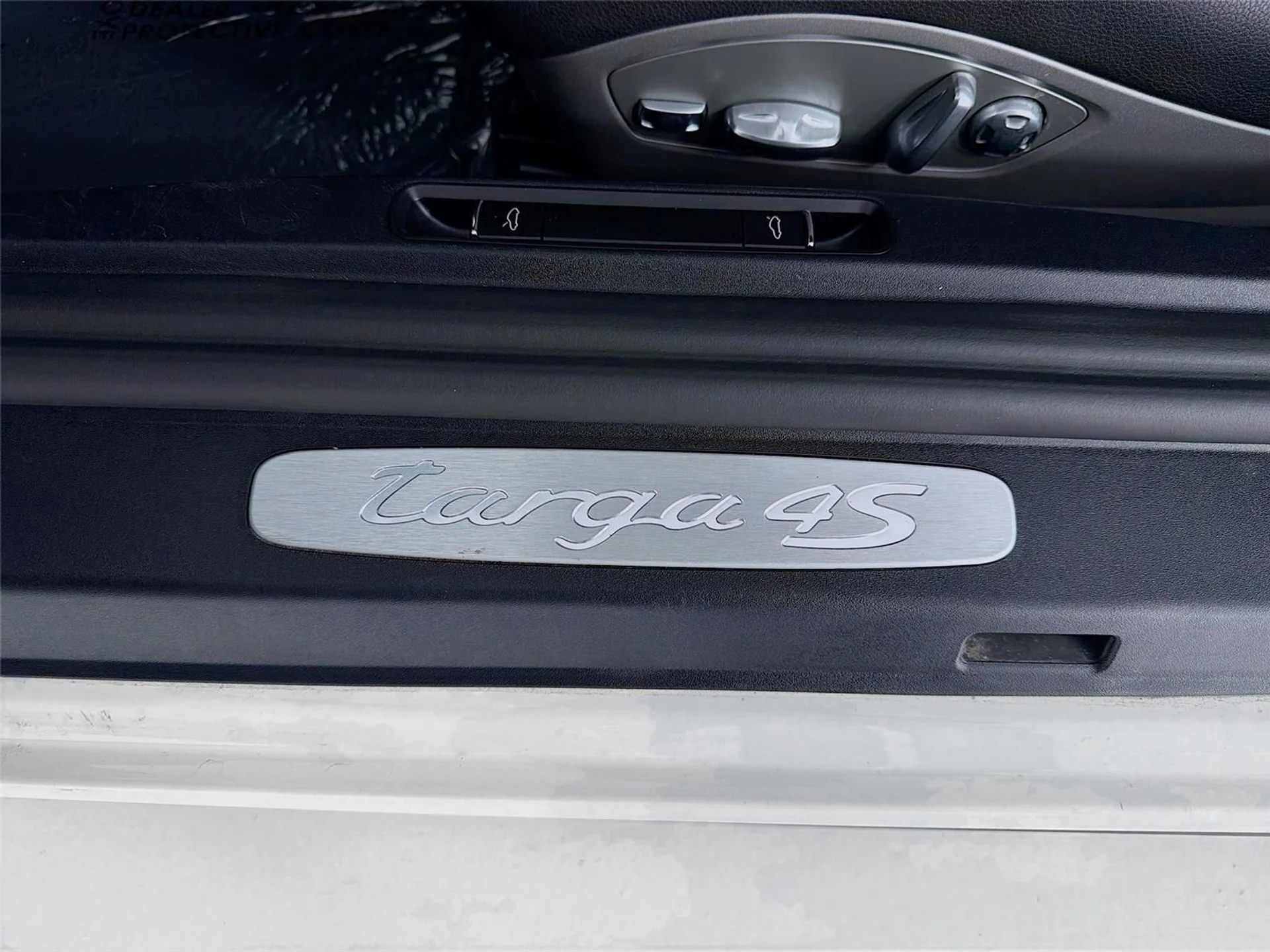 mph011_1466285343_d77f7c38bb701189c12cc75e2ed79dc8_31d1b62c0e