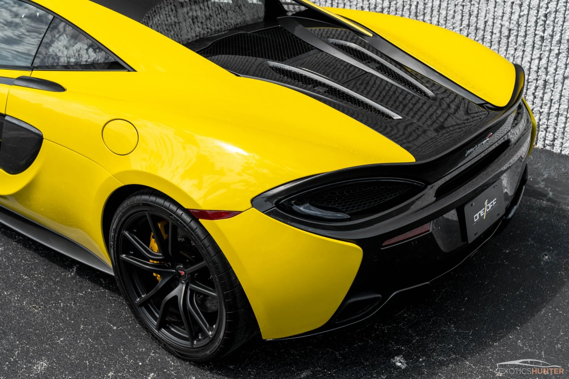 mph011_1468272050_Used_2018_Mc_Laren_570_S_w_a_HIGH_230_K_MSRP_Track_Pack_1768182360_bb6bfc150a