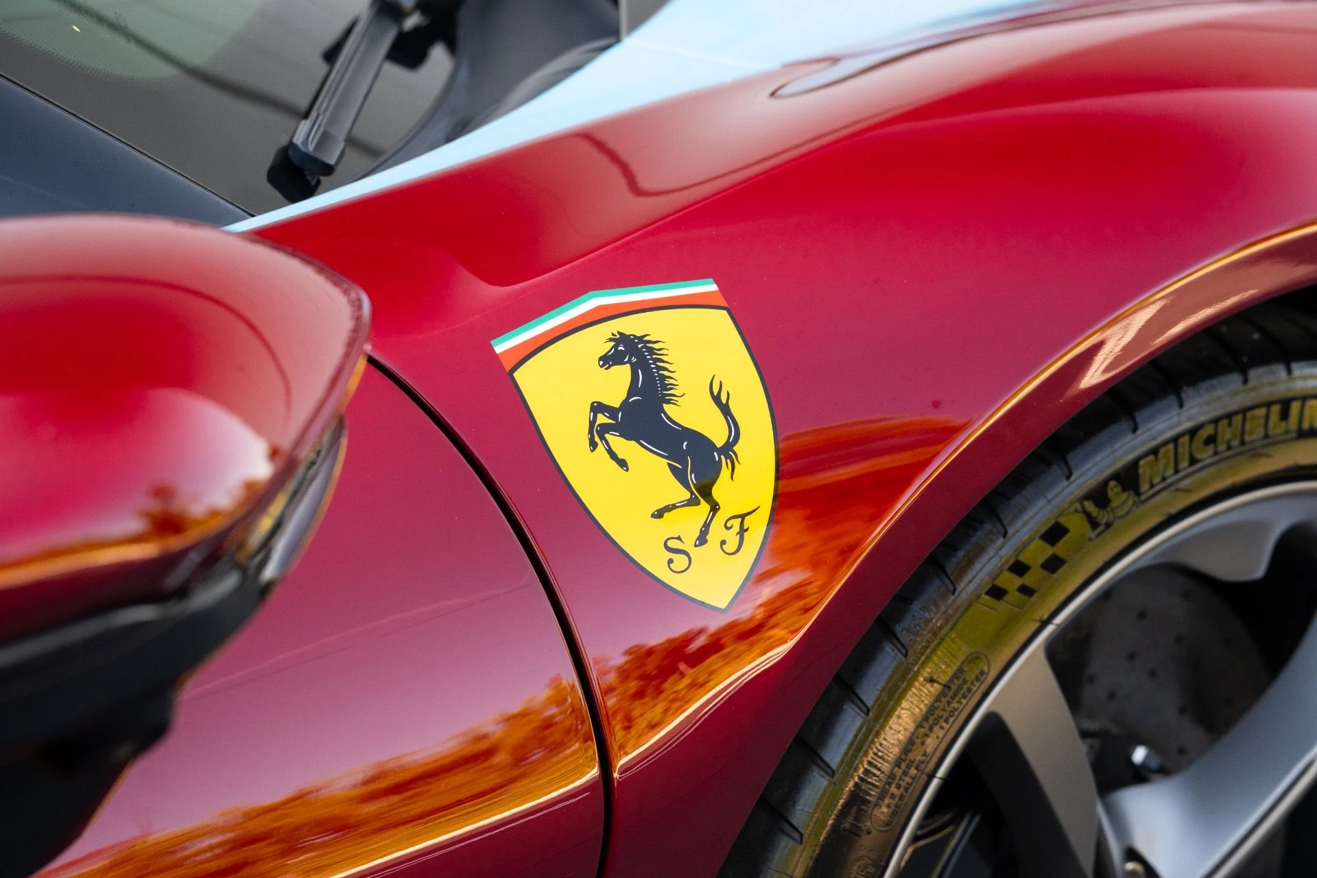 mph011_1473313751_Used_2024_Ferrari_SF_90_Spider_1774456921_180fc9d18f