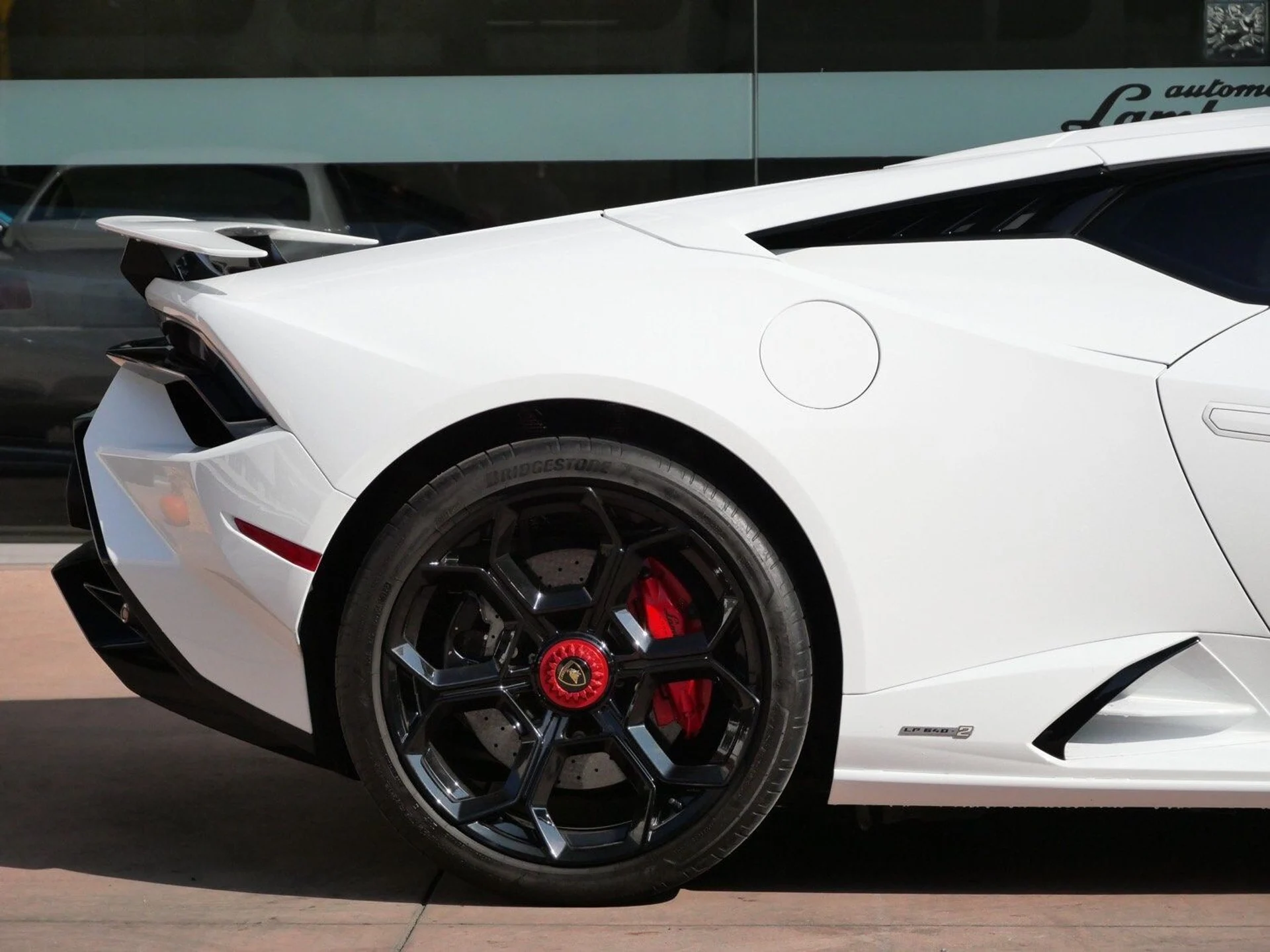 mph011_148024277_ae2018c89ec43773c5b9da4a3020c081x_82356d5927